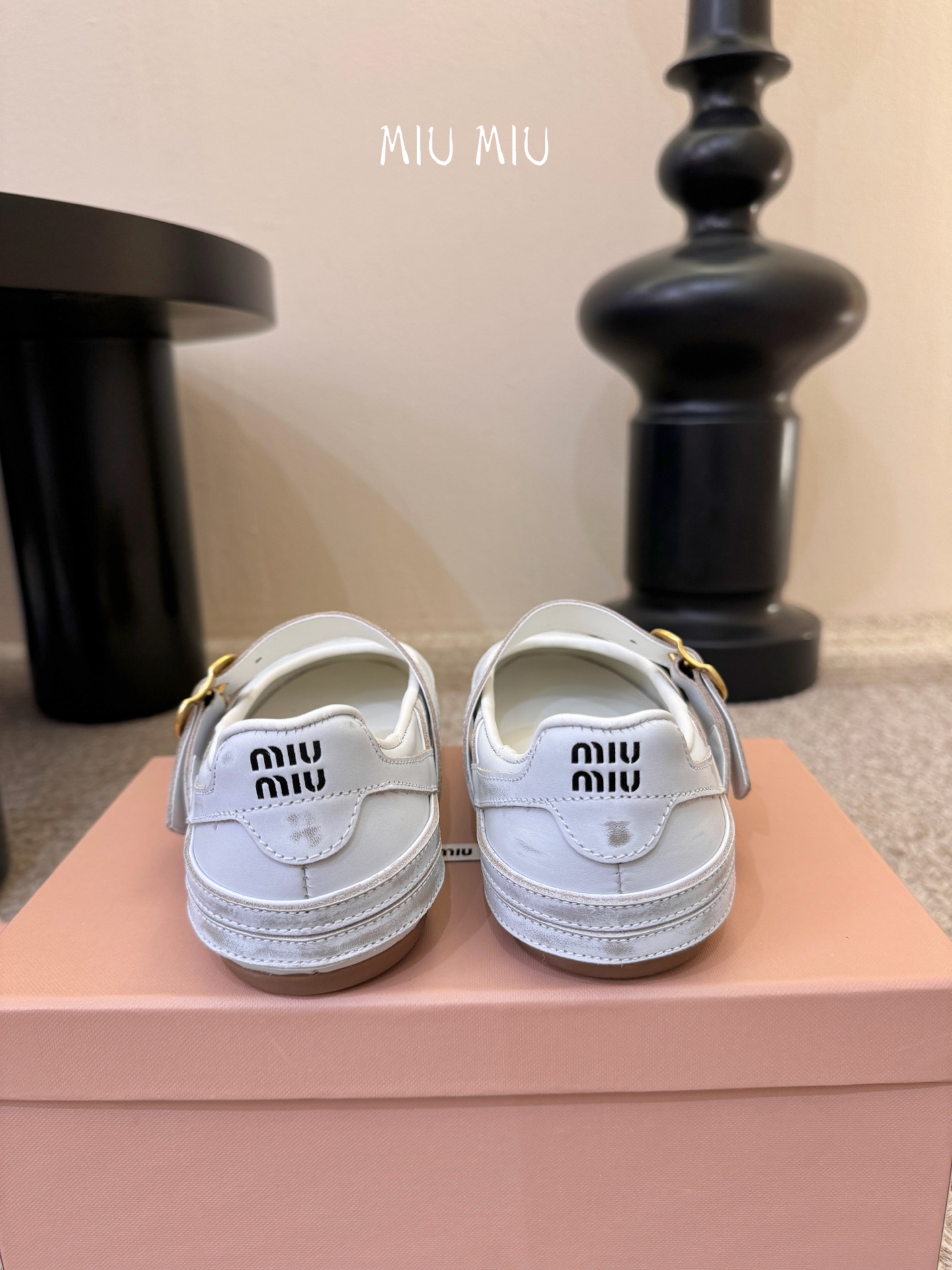Miu Mi* deck shoes 麂皮玛丽珍小皮鞋乐福鞋miumiu家新款deck shoes也太有