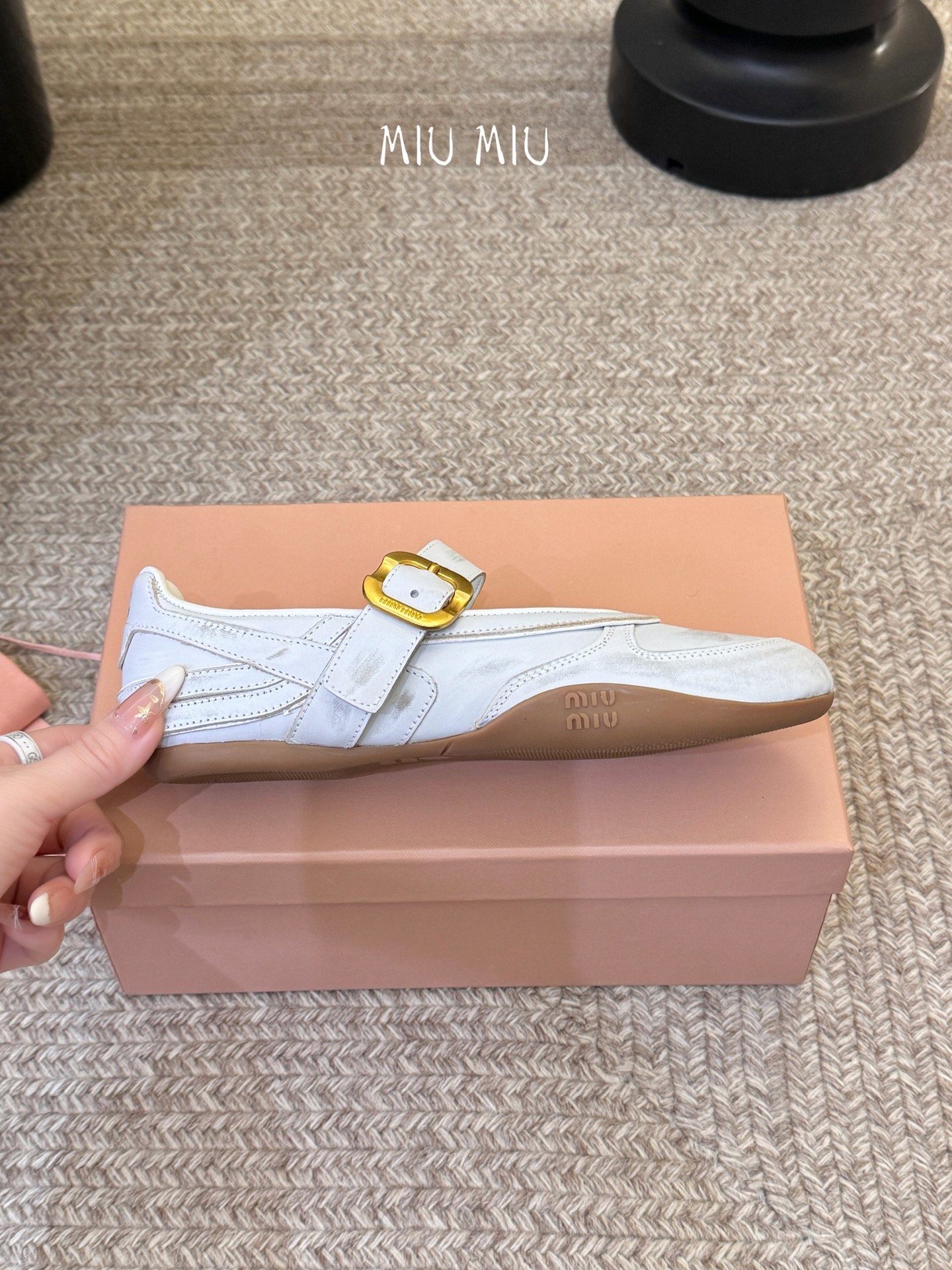 Miu Mi* deck shoes 麂皮玛丽珍小皮鞋乐福鞋miumiu家新款deck shoes也太有