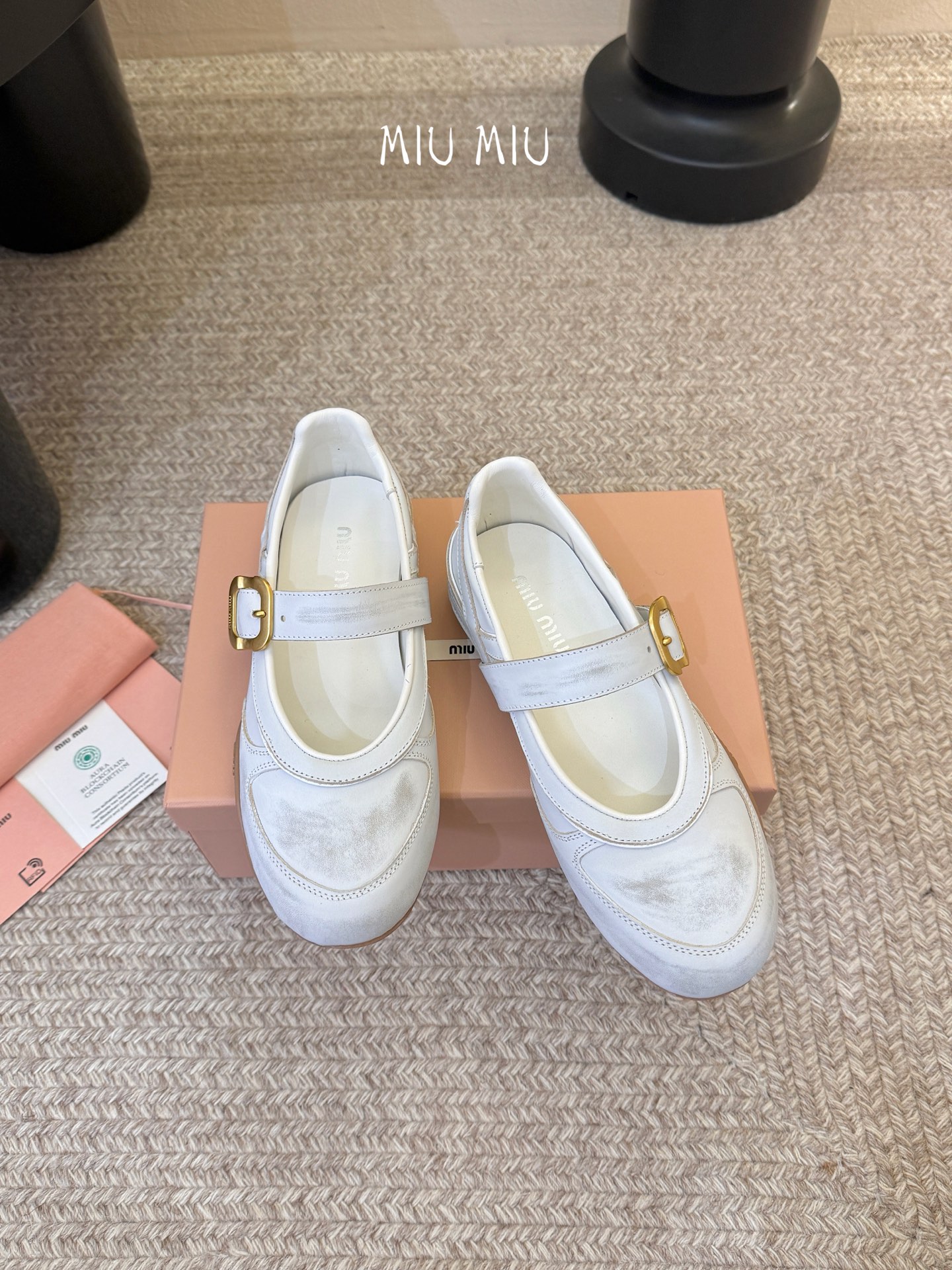 Miu Mi* deck shoes 麂皮玛丽珍小皮鞋乐福鞋miumiu家新款deck shoes也太有