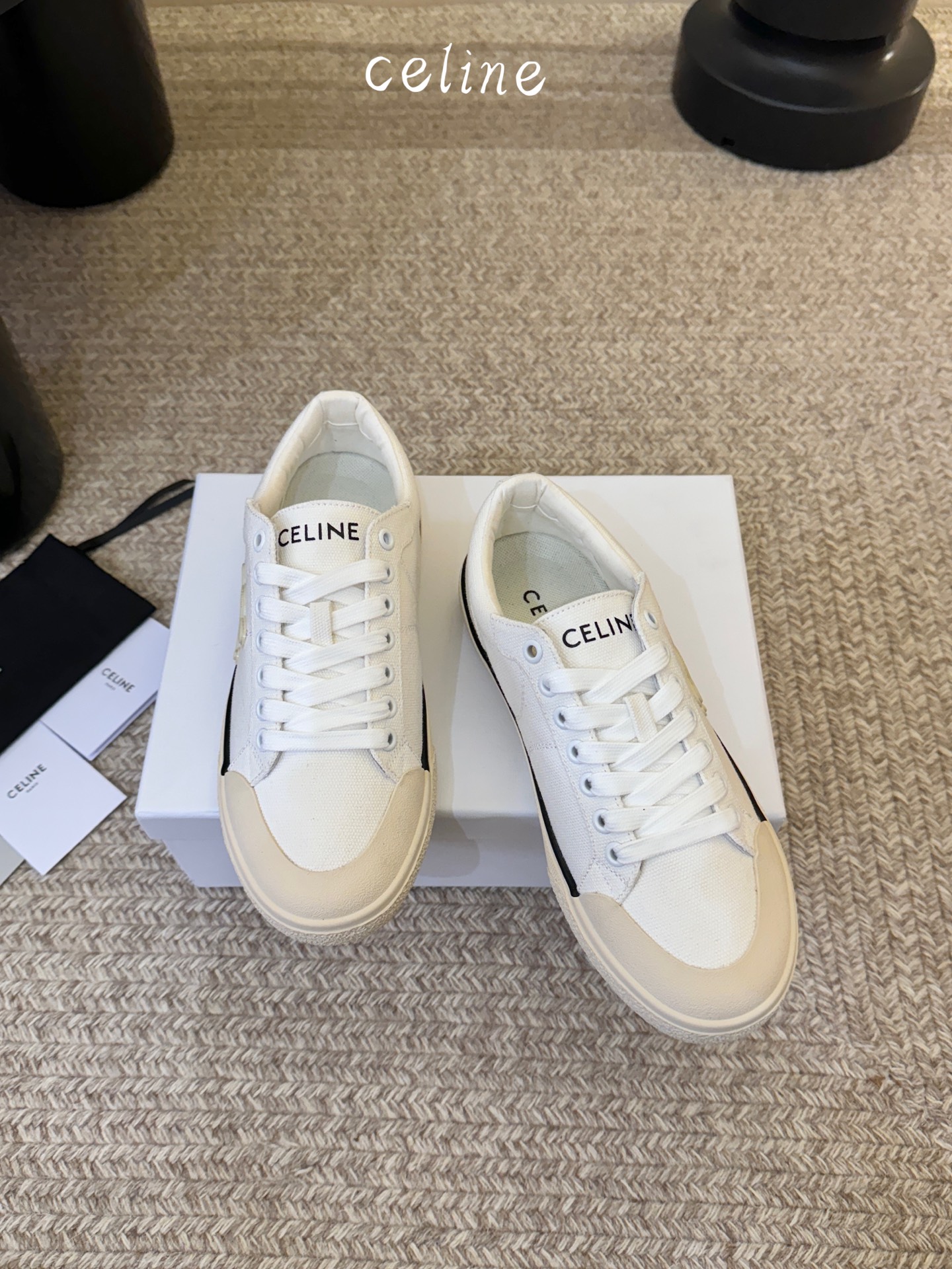 CELIN* 低帮凯旋门帆布鞋鞋后帮和侧面压印CELINE标志厚底面包鞋2025春夏新款女凯旋门徽标系带