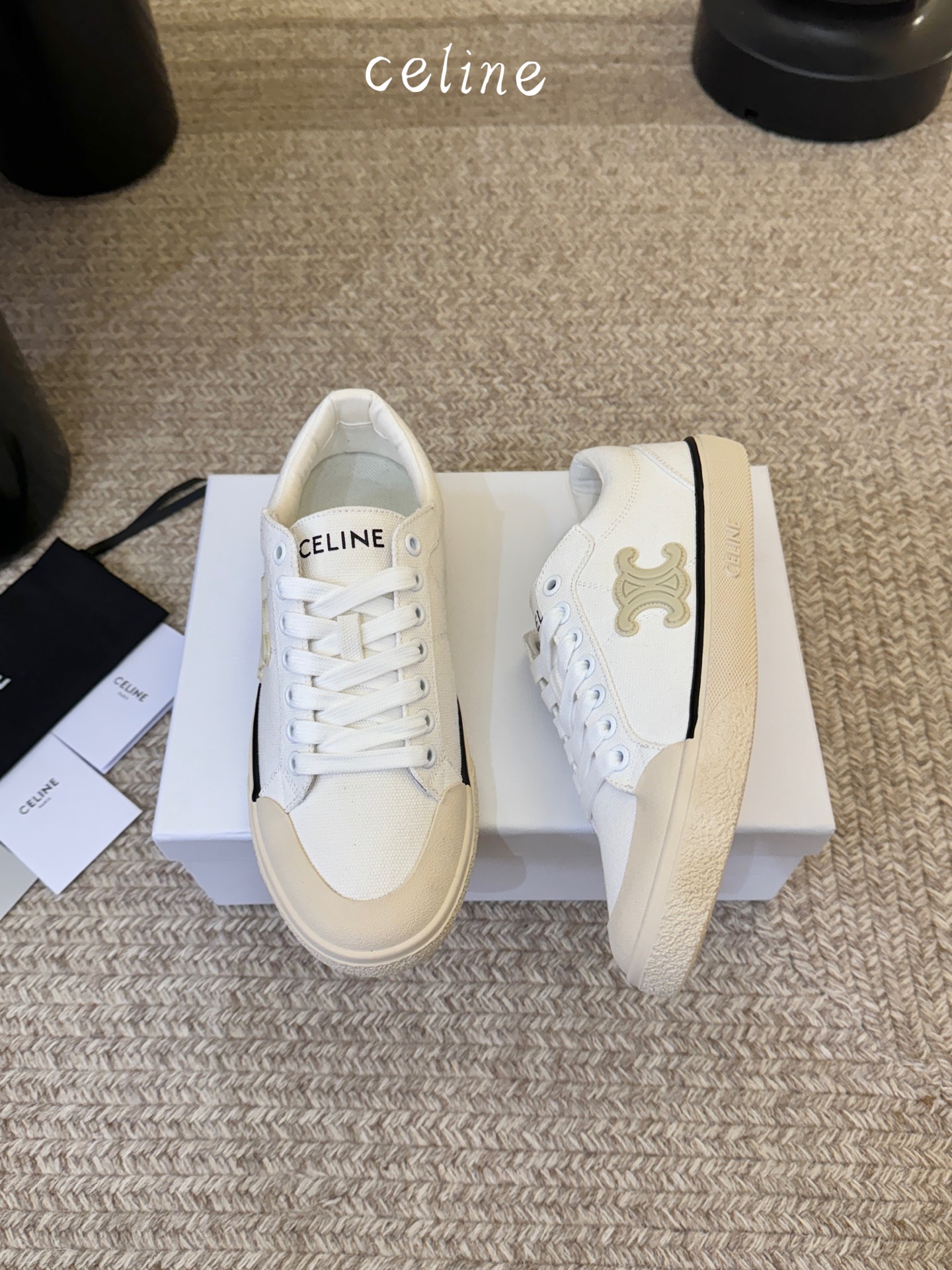CELIN* 低帮凯旋门帆布鞋鞋后帮和侧面压印CELINE标志厚底面包鞋2025春夏新款女凯旋门徽标系带
