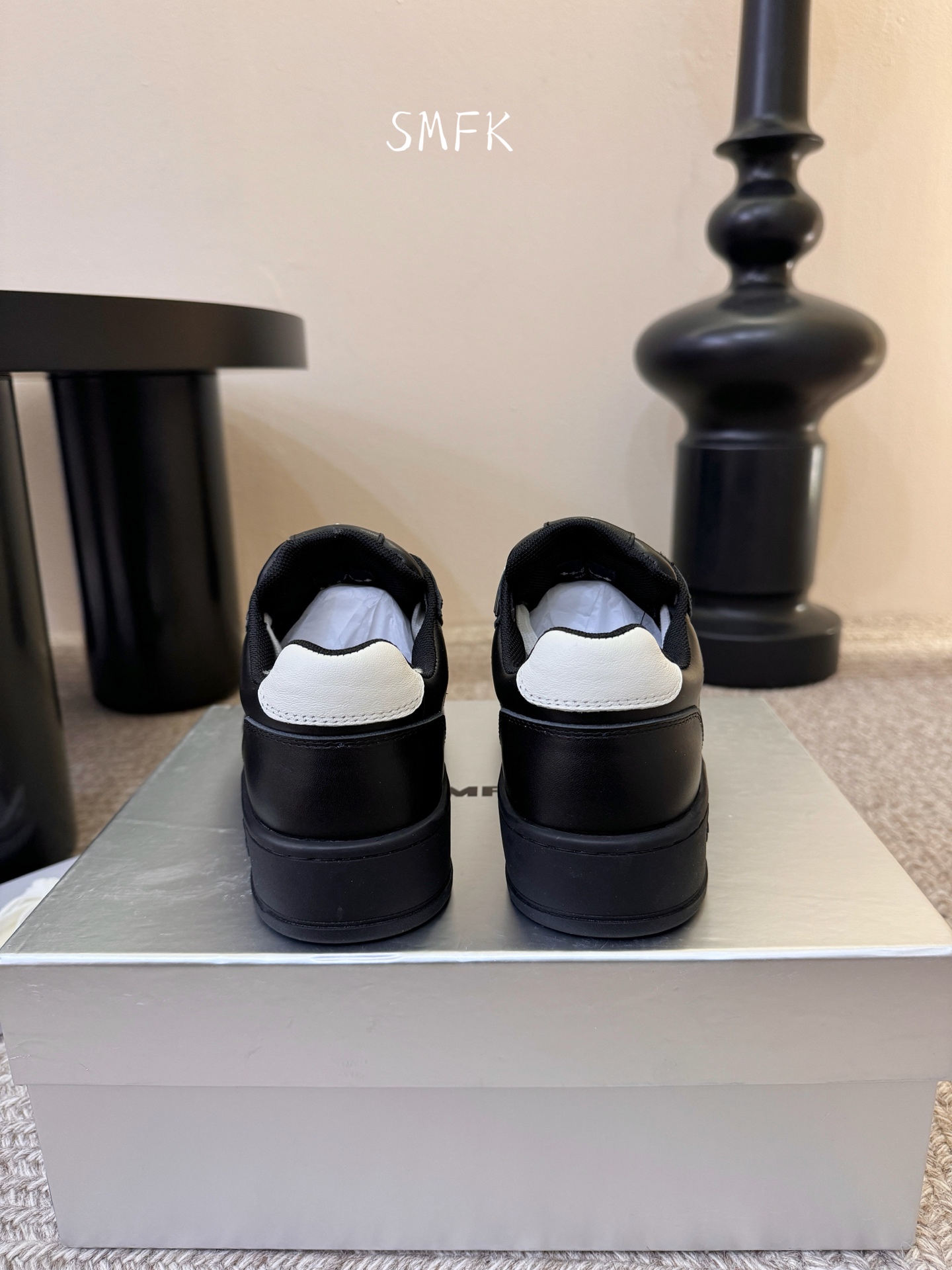 SMFK 小众潮牌 春夏新款 十字花 大头厚底 德比鞋百搭的极简风国潮，新作继承了诸多品牌制胜的流行元素