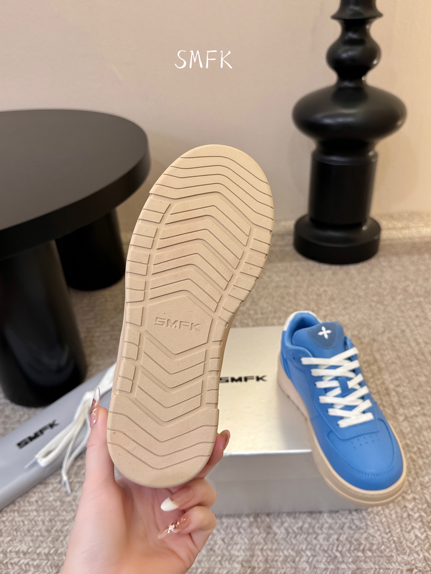 SMFK 小众潮牌 春夏新款 十字花 大头厚底 德比鞋百搭的极简风国潮，新作继承了诸多品牌制胜的流行元素