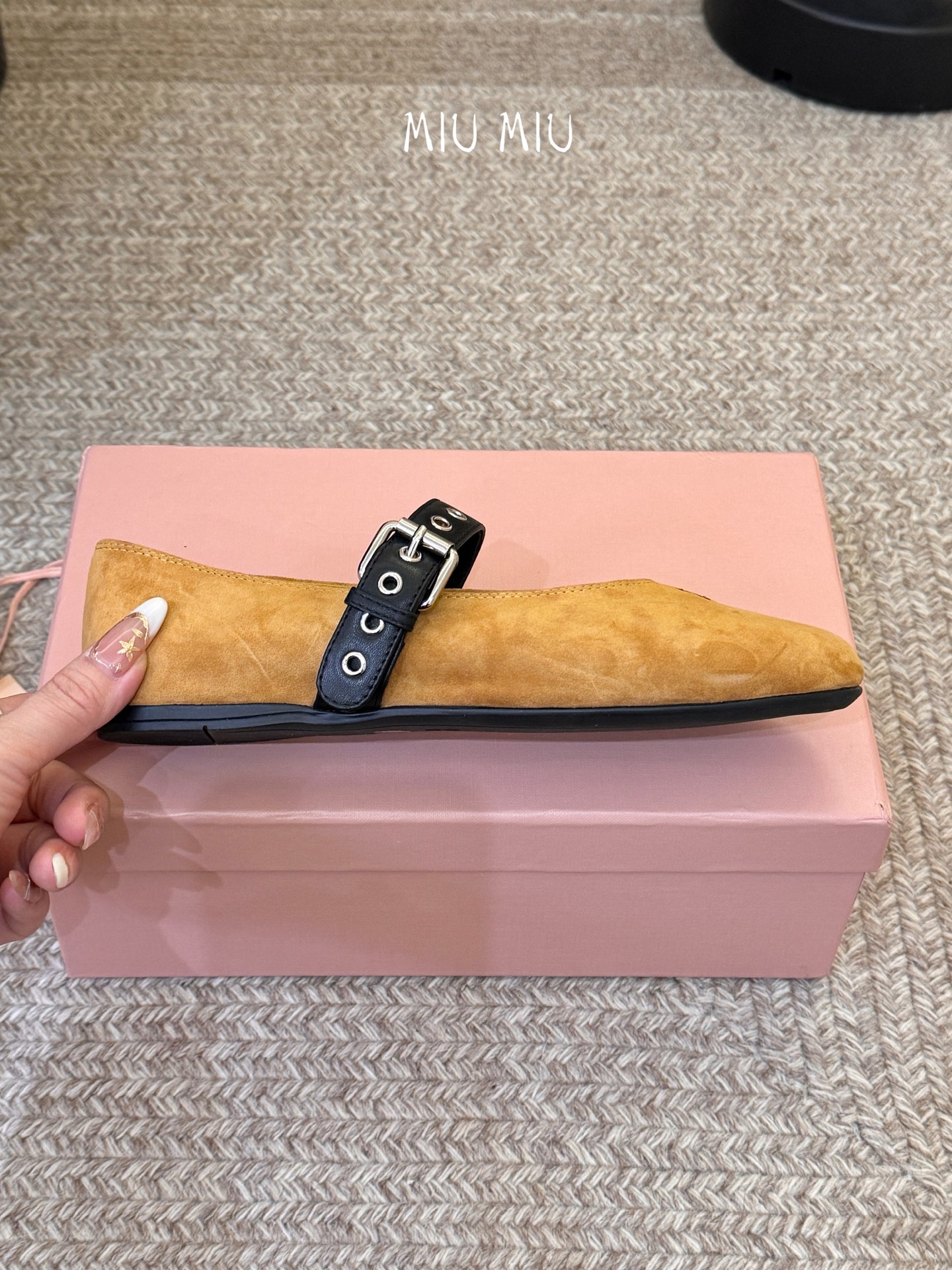 Miu Miu 镂空编织芭蕾鞋单鞋缪缪女士蝴蝶结装饰缎面芭蕾舞平底鞋独家高版 Miu Mi*春夏芭蕾网纱