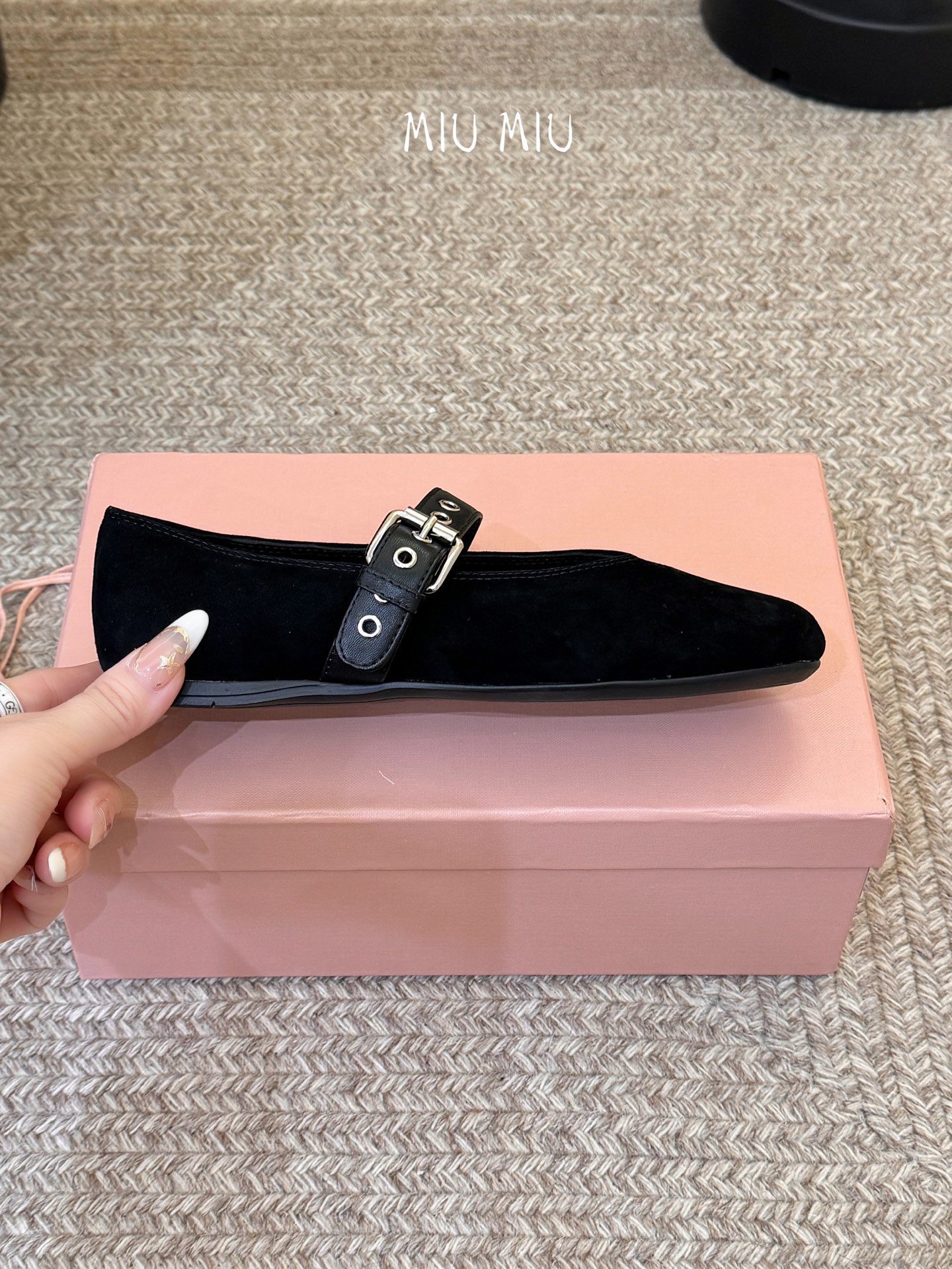 Miu Miu 镂空编织芭蕾鞋单鞋缪缪女士蝴蝶结装饰缎面芭蕾舞平底鞋独家高版 Miu Mi*春夏芭蕾网纱