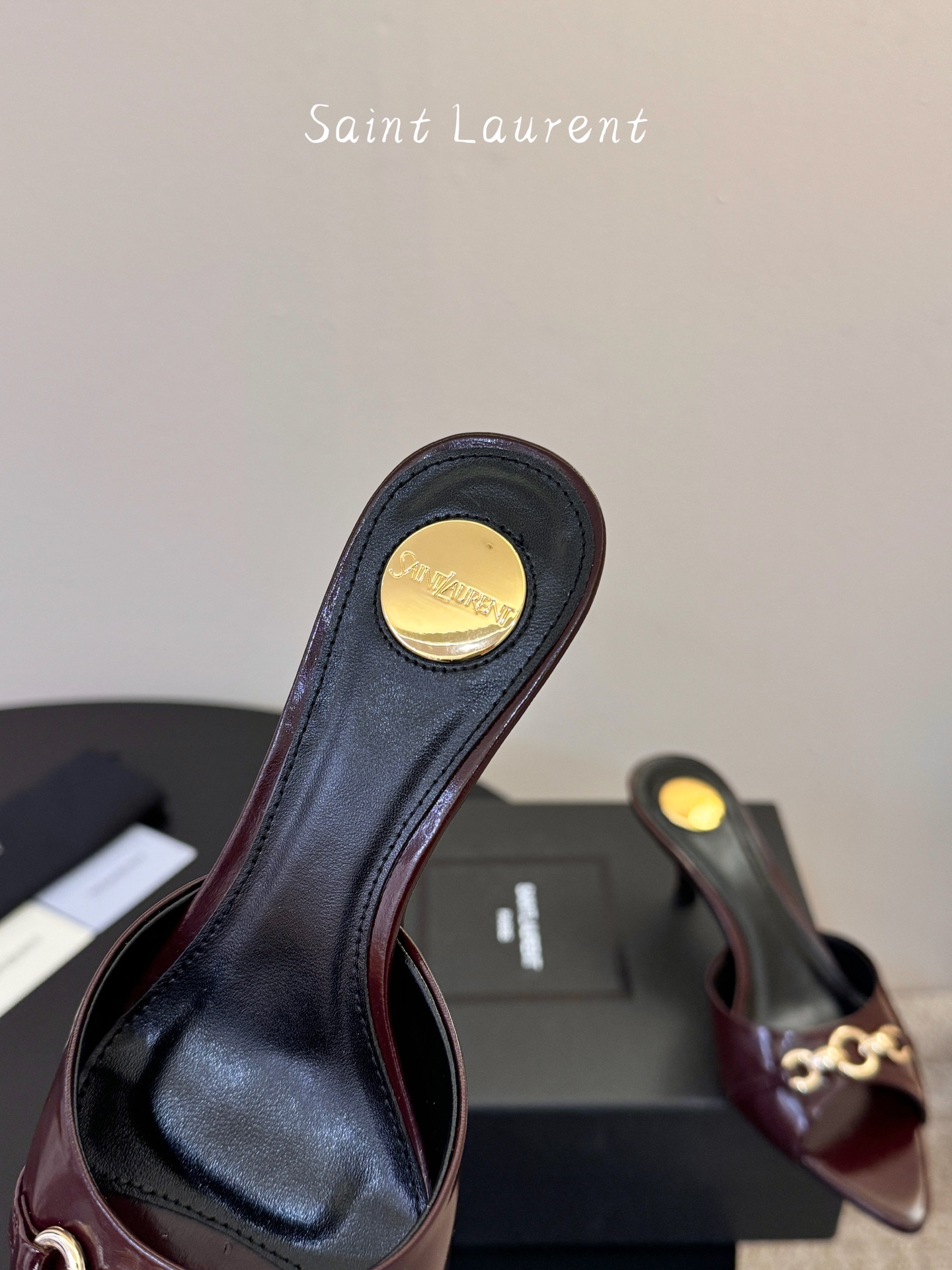 圣罗兰Saint Lauren* ss新YSL Logo小跟鞋拖Ysl走秀款高跟鞋 各种小裙子搭配起来 