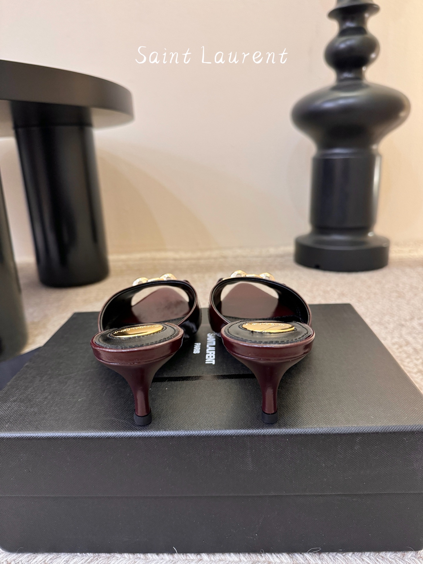 圣罗兰Saint Lauren* ss新YSL Logo小跟鞋拖Ysl走秀款高跟鞋 各种小裙子搭配起来 