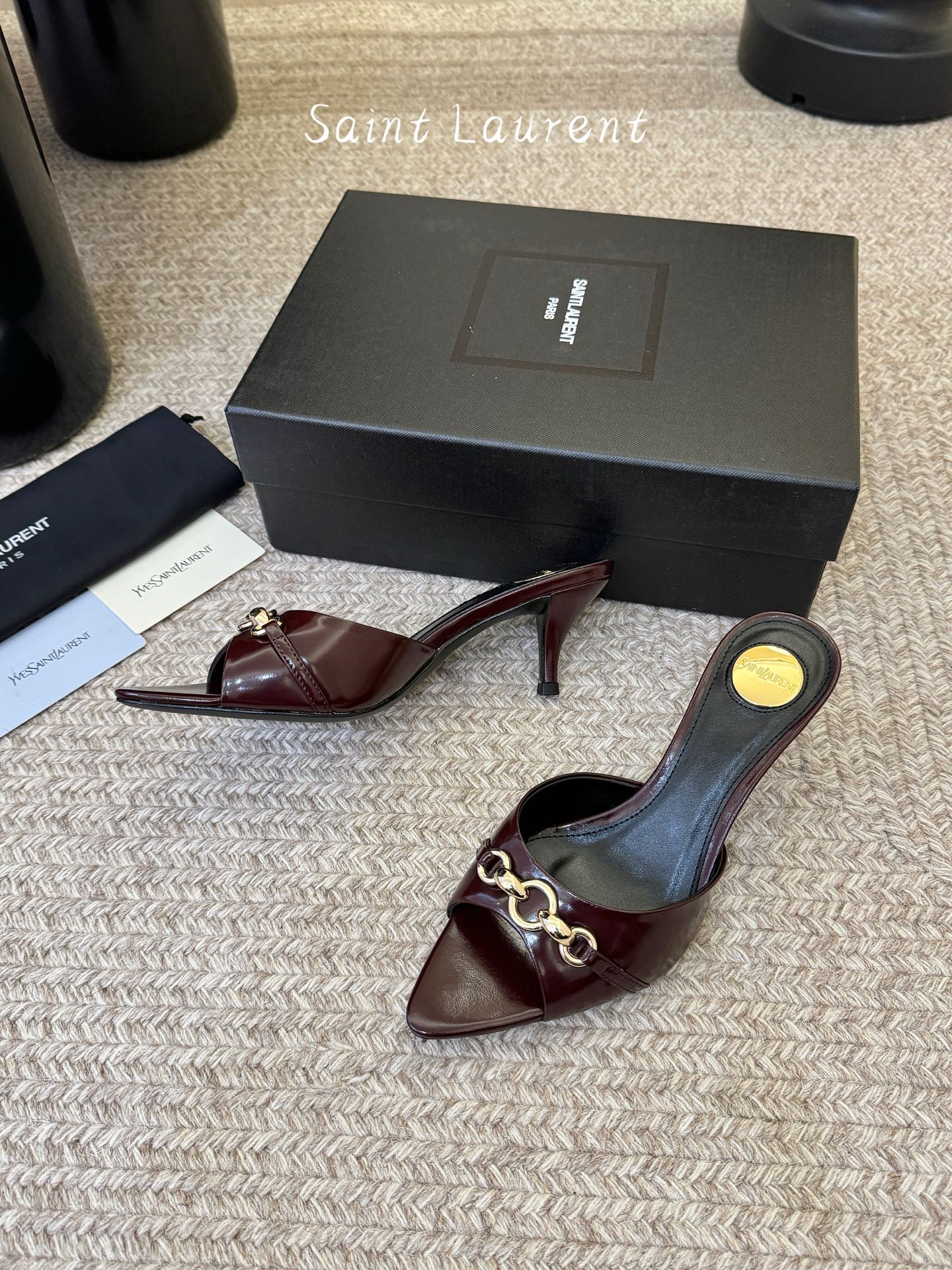 圣罗兰Saint Lauren* ss新YSL Logo小跟鞋拖Ysl走秀款高跟鞋 各种小裙子搭配起来 