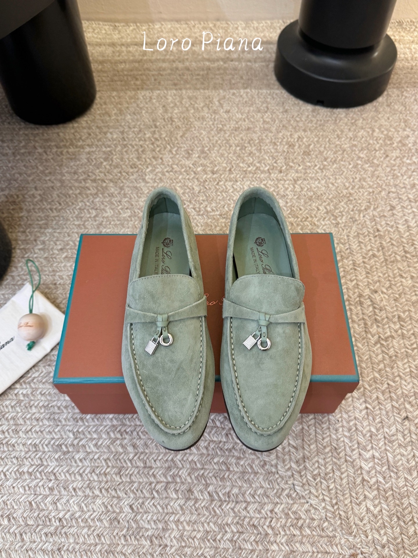 Loropiana经典情侣款高丝光牛皮乐福皮鞋🔥🔥🔥🔥🔥男士+10LP一直是以好穿舒适为主的设计风格 这