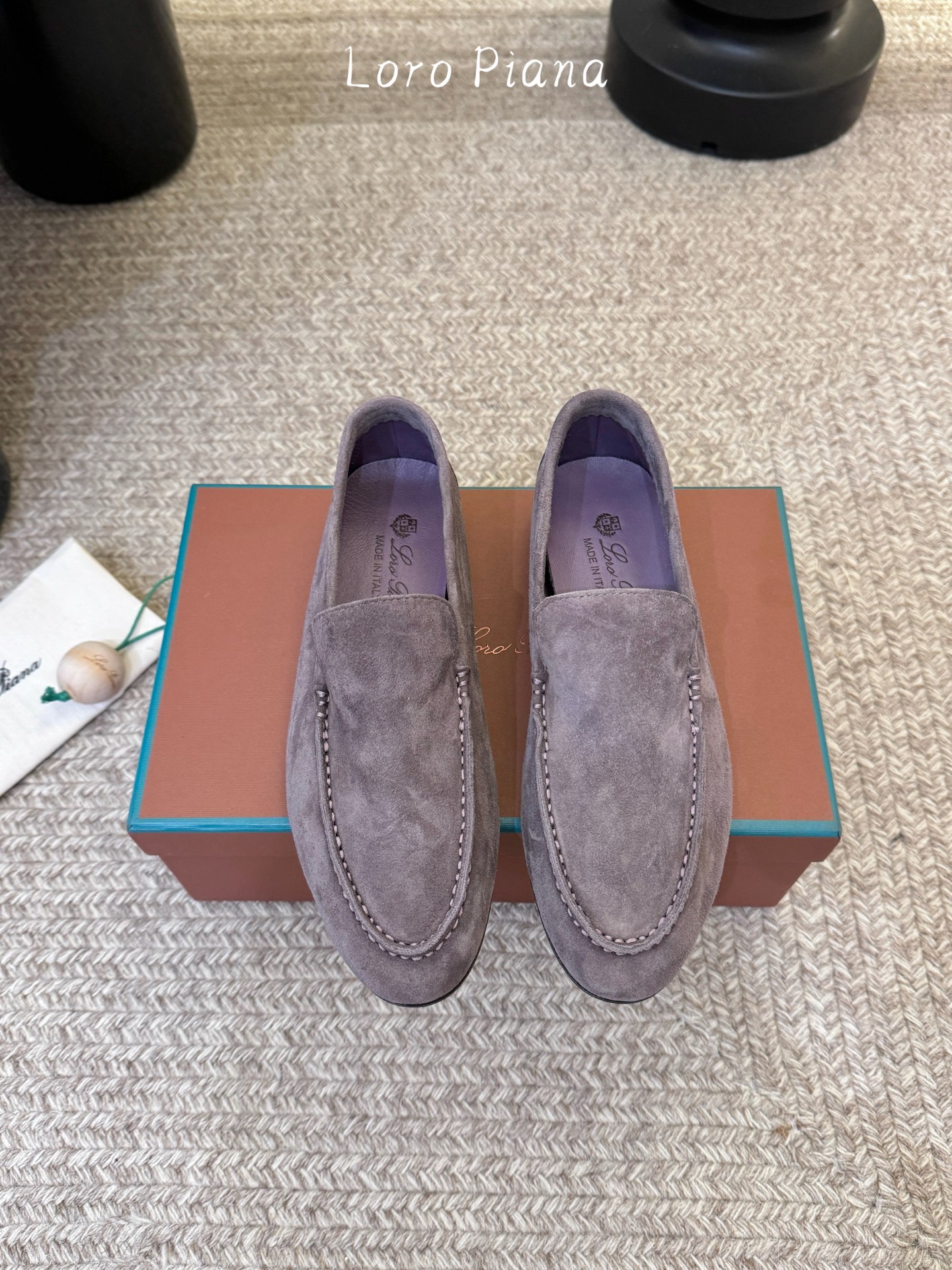 Loropiana经典情侣款高丝光牛皮乐福皮鞋🔥🔥🔥🔥🔥 男士+20LP一直是以好穿舒适为主的设计风格 