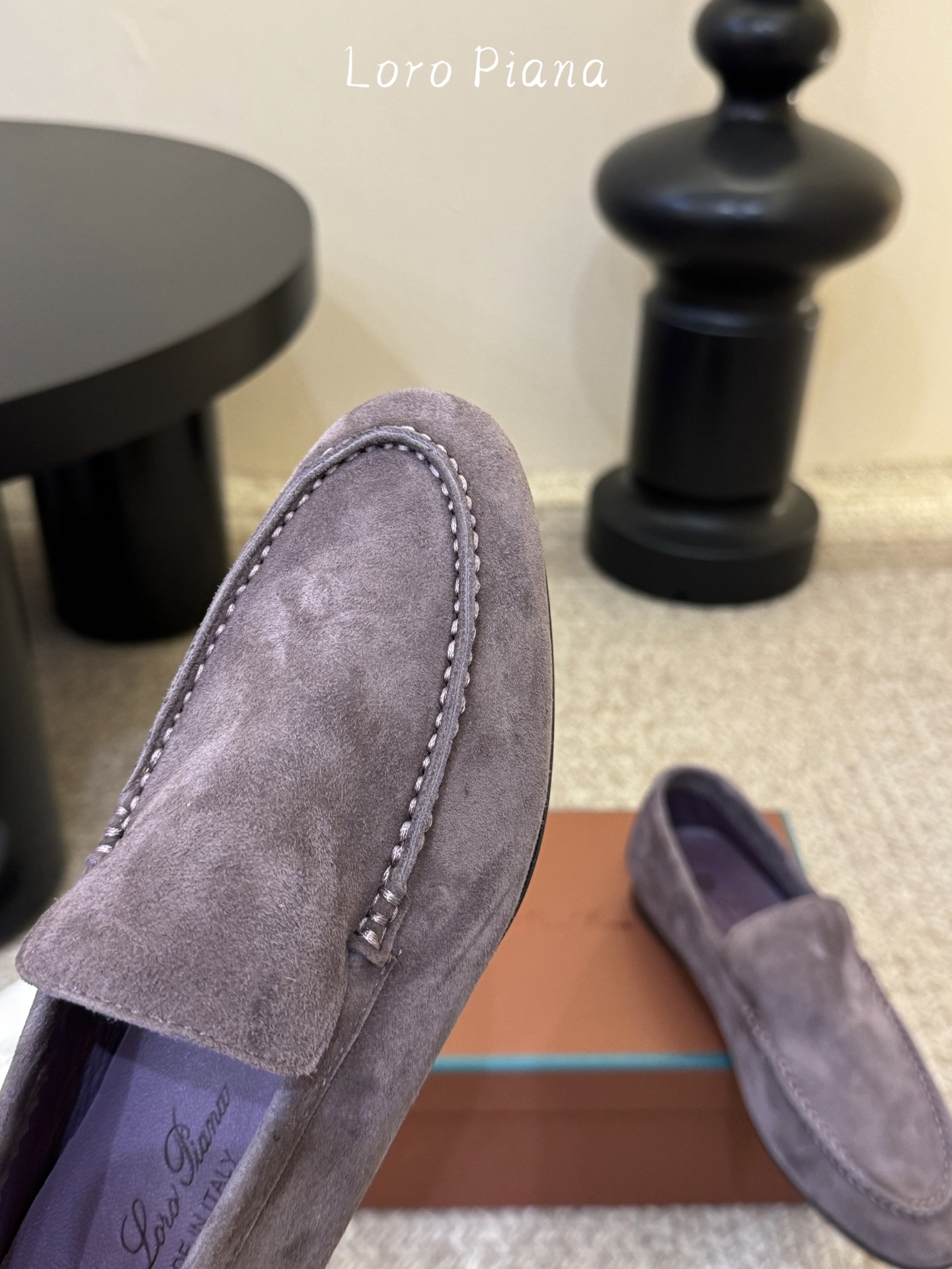 Loropiana经典情侣款高丝光牛皮乐福皮鞋🔥🔥🔥🔥🔥 男士+20LP一直是以好穿舒适为主的设计风格 