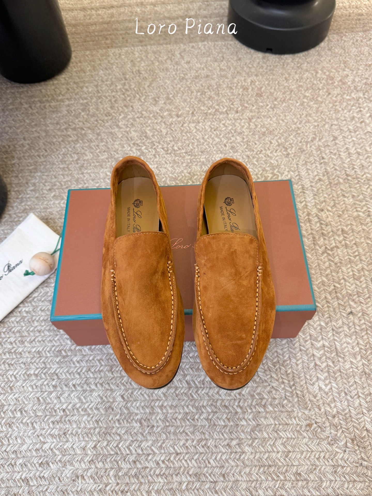 Loropiana经典情侣款高丝光牛皮乐福皮鞋🔥🔥🔥🔥🔥 男士+20LP一直是以好穿舒适为主的设计风格 