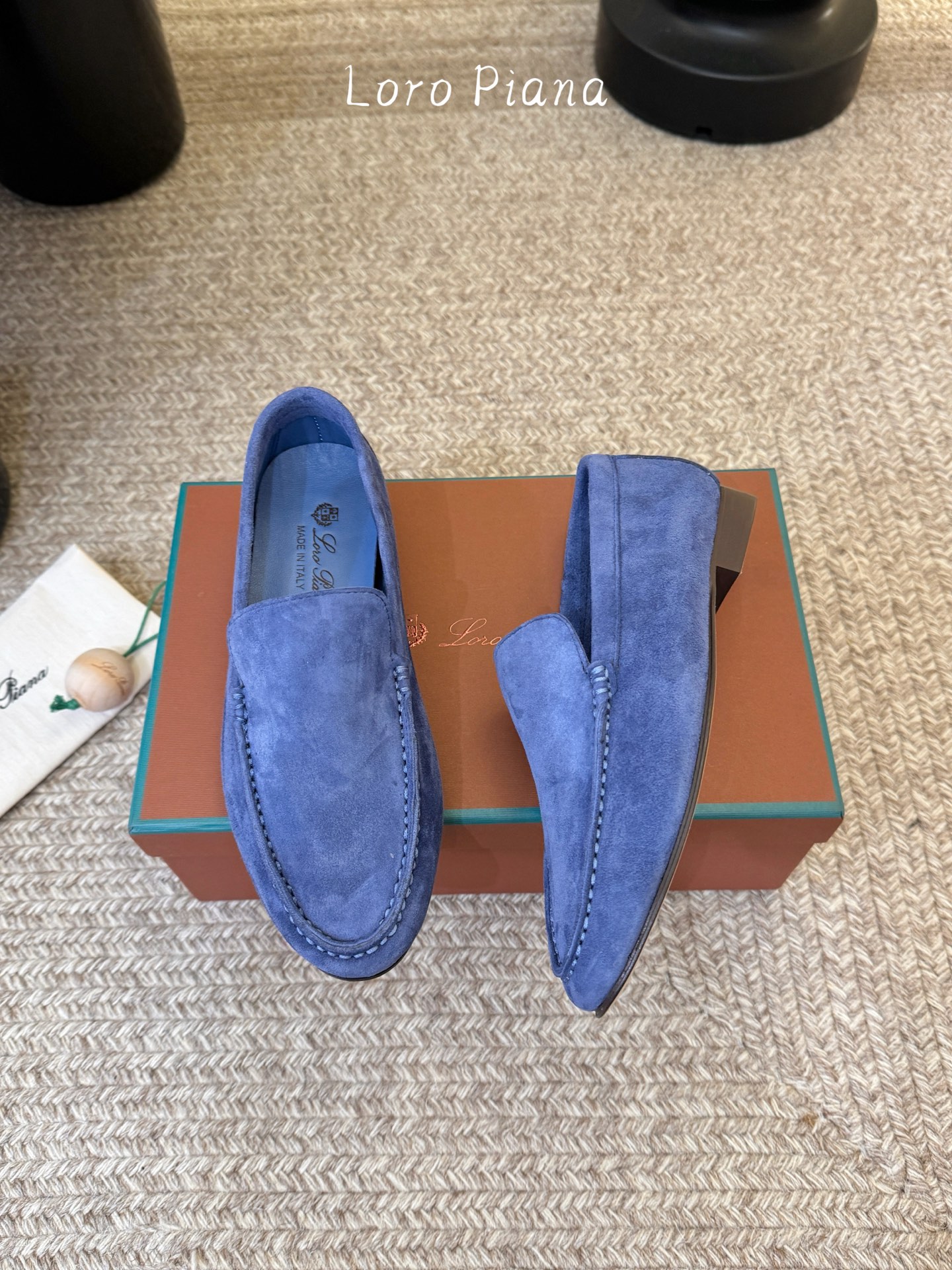 Loropiana经典情侣款高丝光牛皮乐福皮鞋🔥🔥🔥🔥🔥 男士+20LP一直是以好穿舒适为主的设计风格 