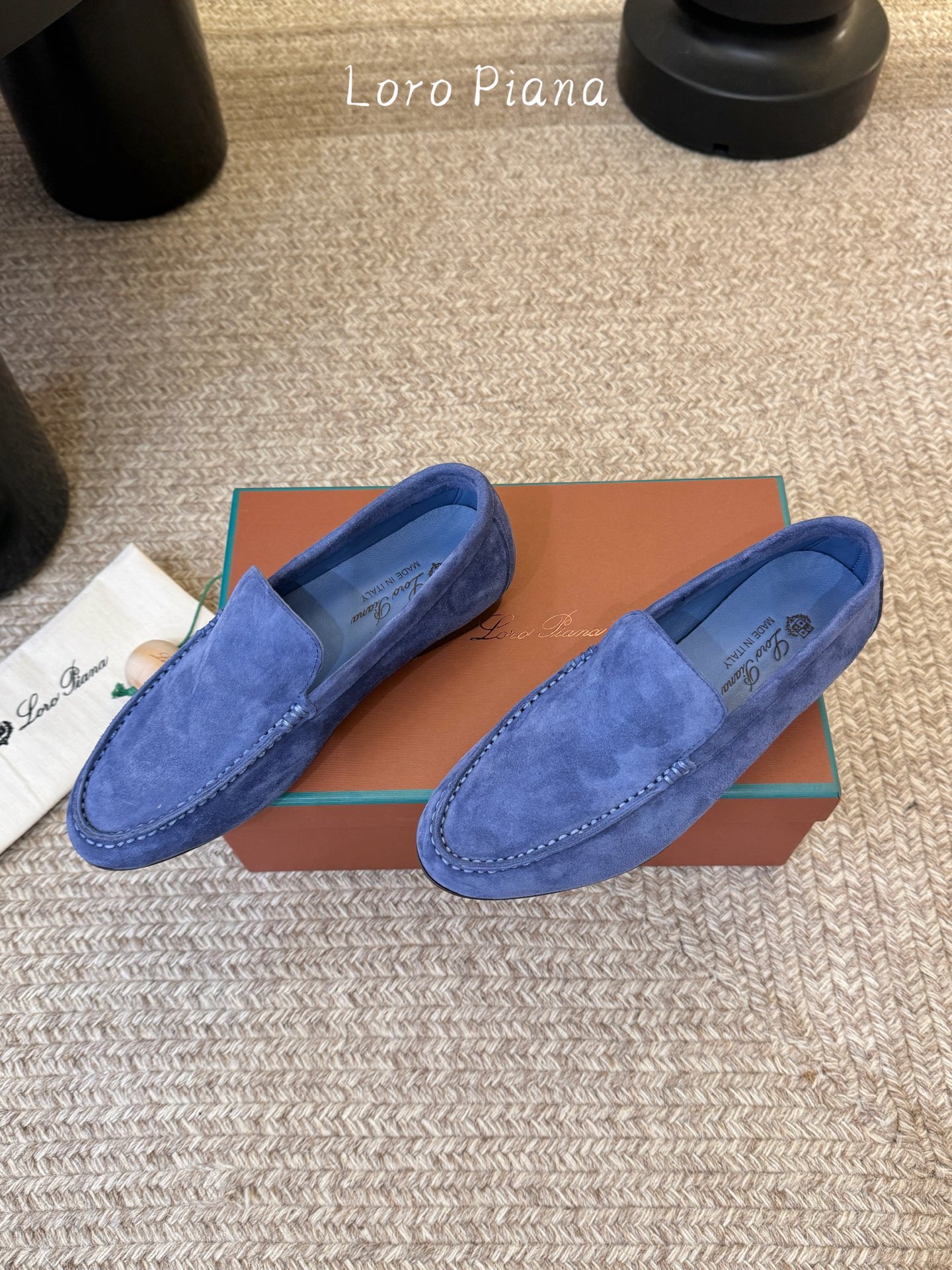 Loropiana经典情侣款高丝光牛皮乐福皮鞋🔥🔥🔥🔥🔥 男士+20LP一直是以好穿舒适为主的设计风格 