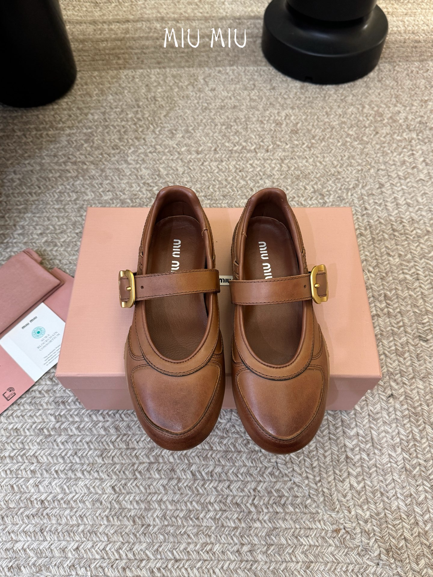 Miu Mi* deck shoes 麂皮玛丽珍小皮鞋乐福鞋miumiu家新款deck shoes也太有