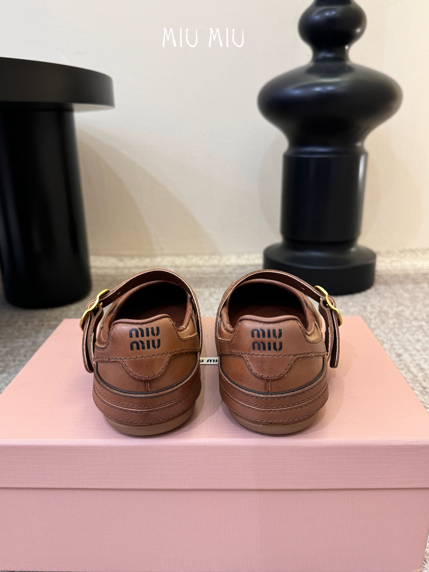 Miu Mi* deck shoes 麂皮玛丽珍小皮鞋乐福鞋miumiu家新款deck shoes也太有