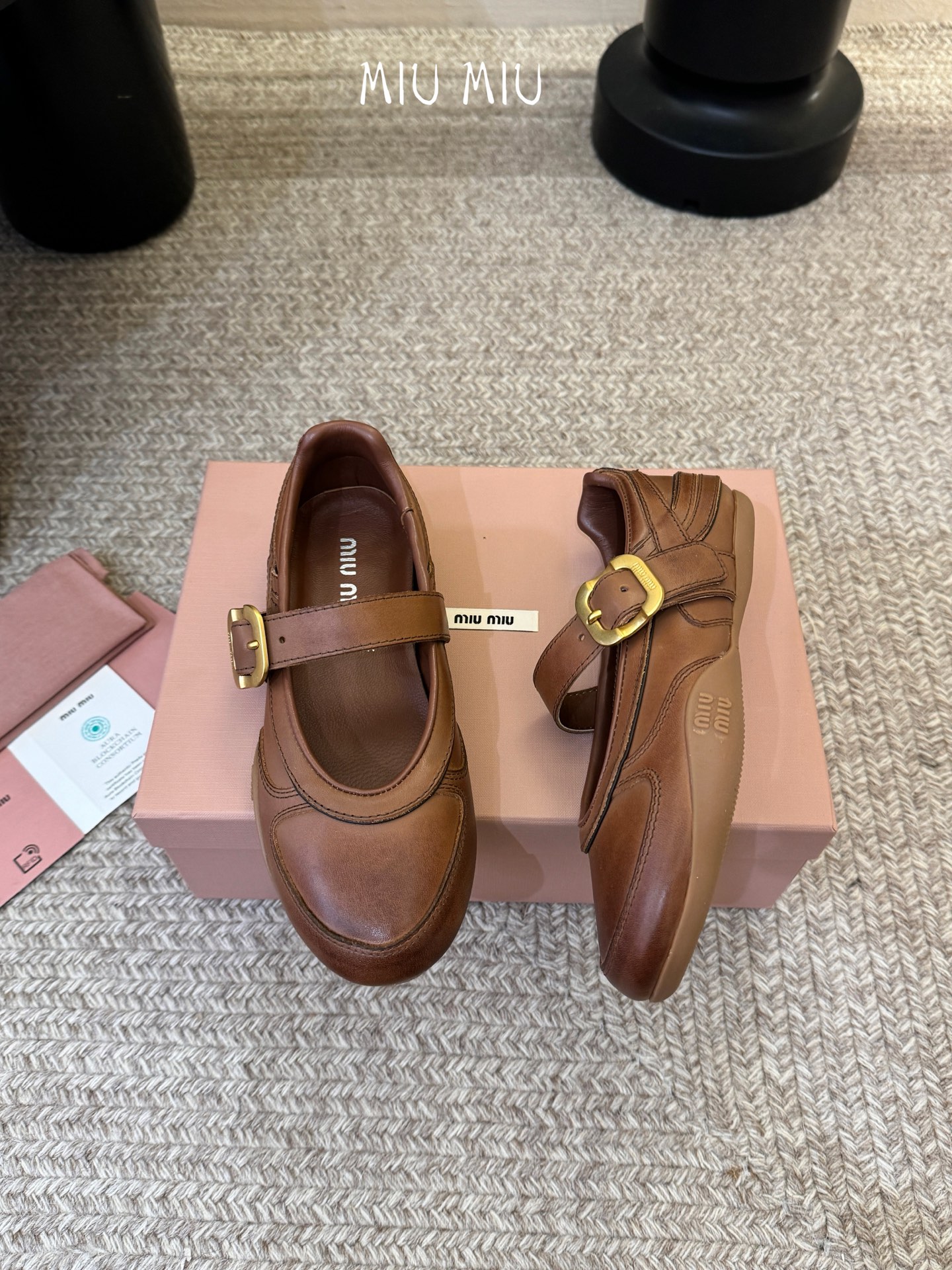 Miu Mi* deck shoes 麂皮玛丽珍小皮鞋乐福鞋miumiu家新款deck shoes也太有