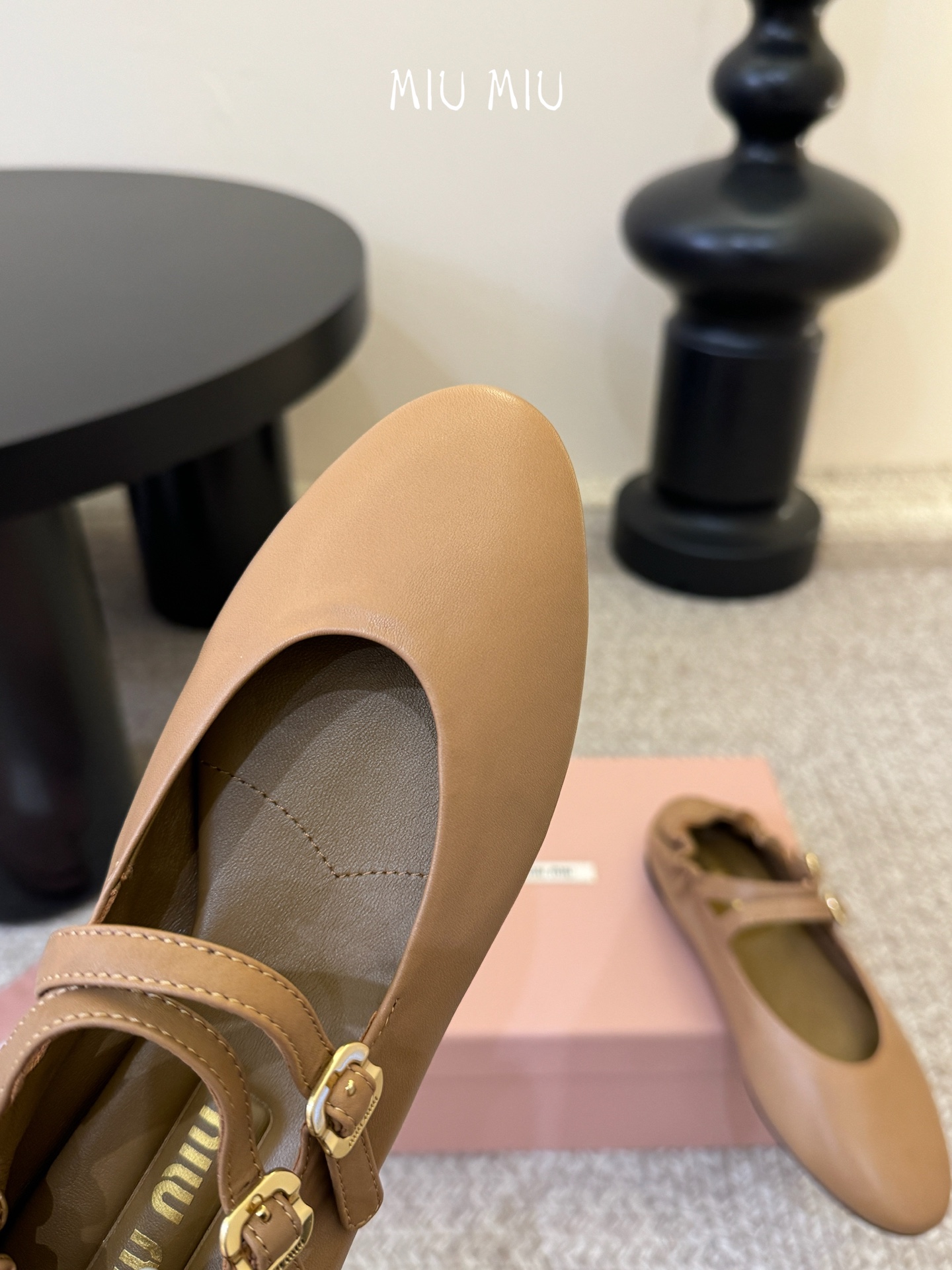 MiuMiu 缪缪 25ss早春新款 走秀新款一脚蹬懒人鞋玛丽珍芭蕾舞鞋官方春夏走秀新款，时髦百搭·即可