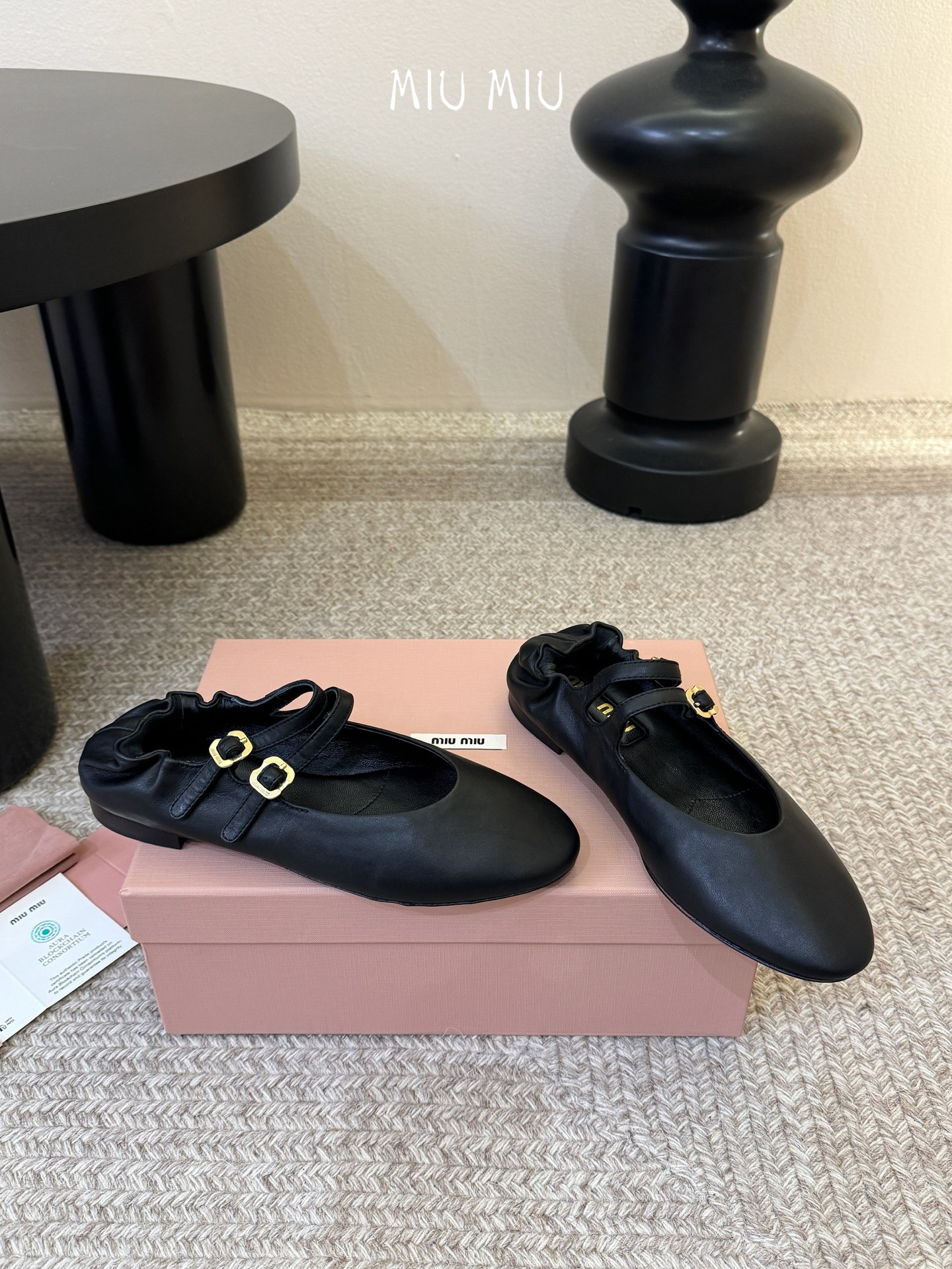 MiuMiu 缪缪 25ss早春新款 走秀新款一脚蹬懒人鞋玛丽珍芭蕾舞鞋官方春夏走秀新款，时髦百搭·即可