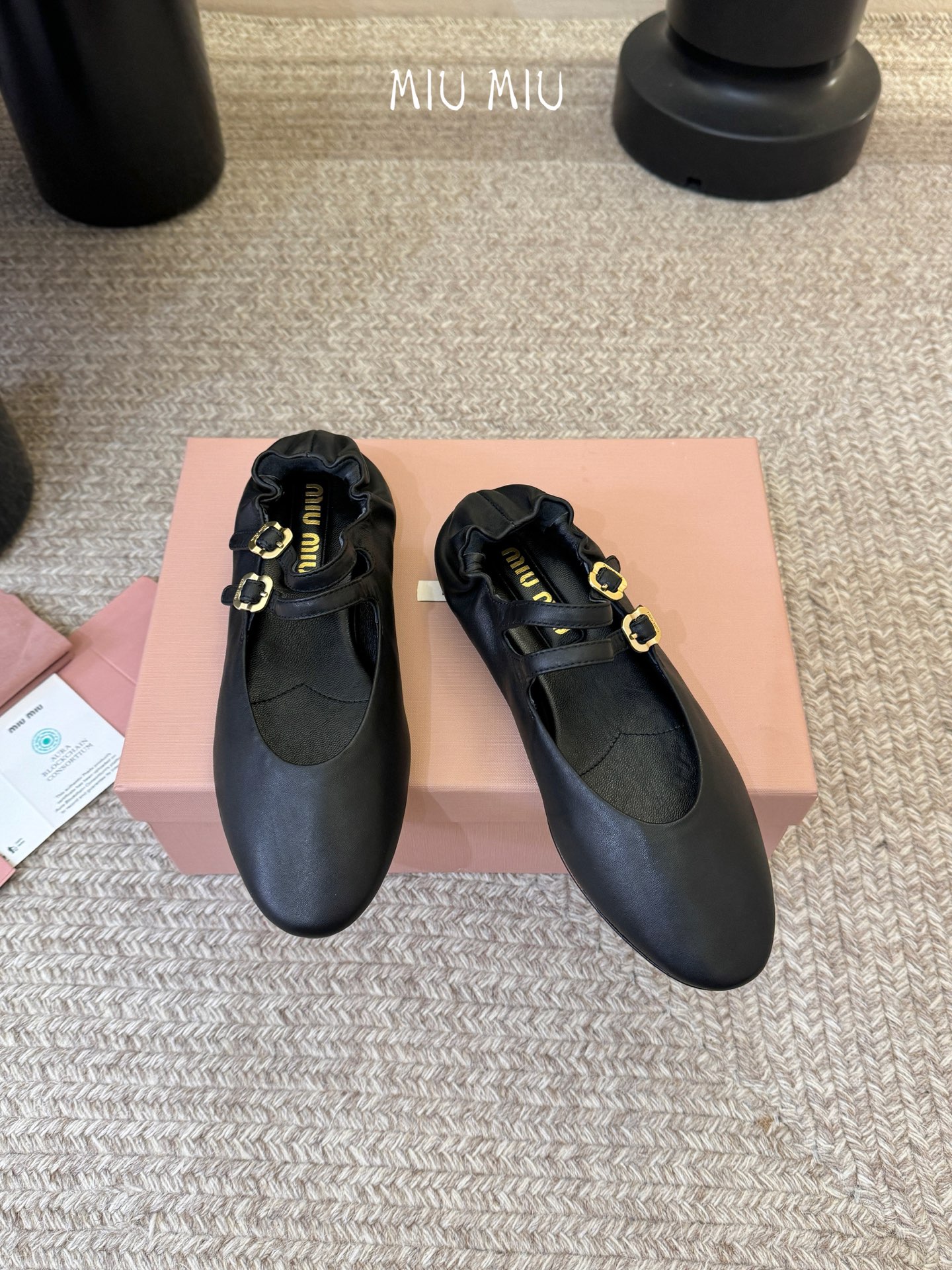 MiuMiu 缪缪 25ss早春新款 走秀新款一脚蹬懒人鞋玛丽珍芭蕾舞鞋官方春夏走秀新款，时髦百搭·即可