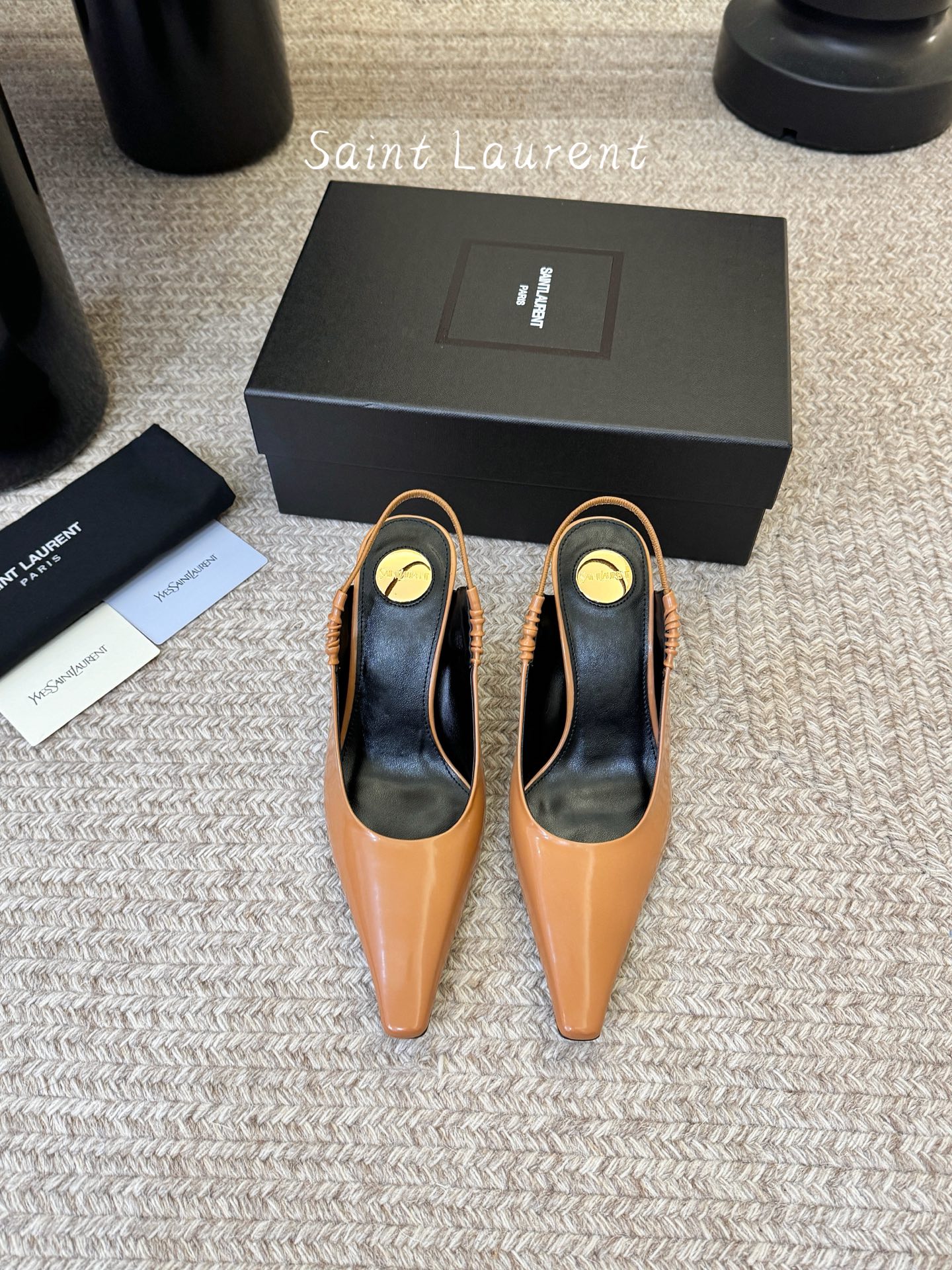 7.5cmsaint laurent 26ss ysl 尖头后空高跟鞋单鞋上脚特别稳，超跟脚，放心入！鞋