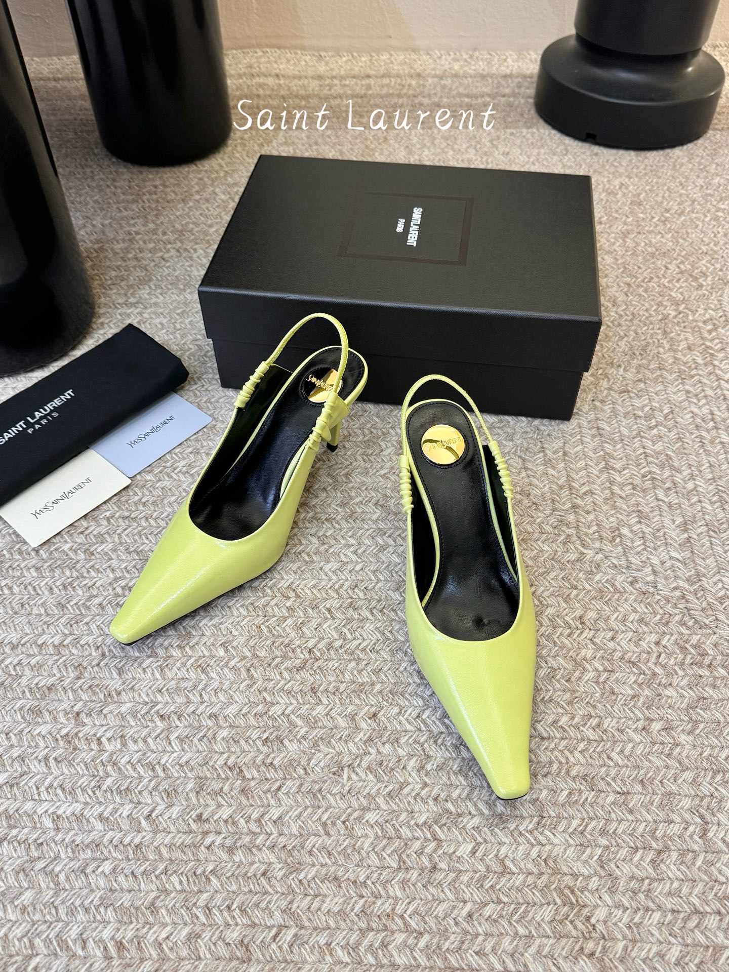 7.5cmsaint laurent 26ss ysl 尖头后空高跟鞋单鞋上脚特别稳，超跟脚，放心入！鞋