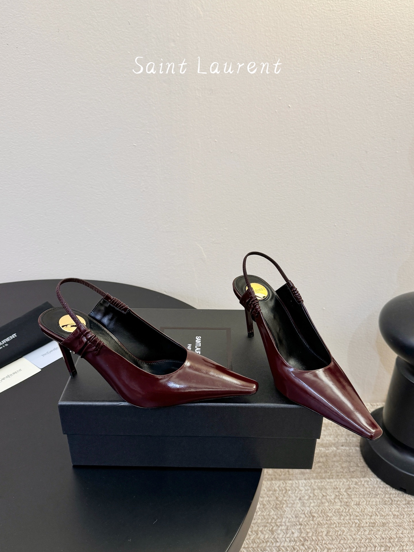 7.5cmsaint laurent 26ss ysl 尖头后空高跟鞋单鞋上脚特别稳，超跟脚，放心入！鞋