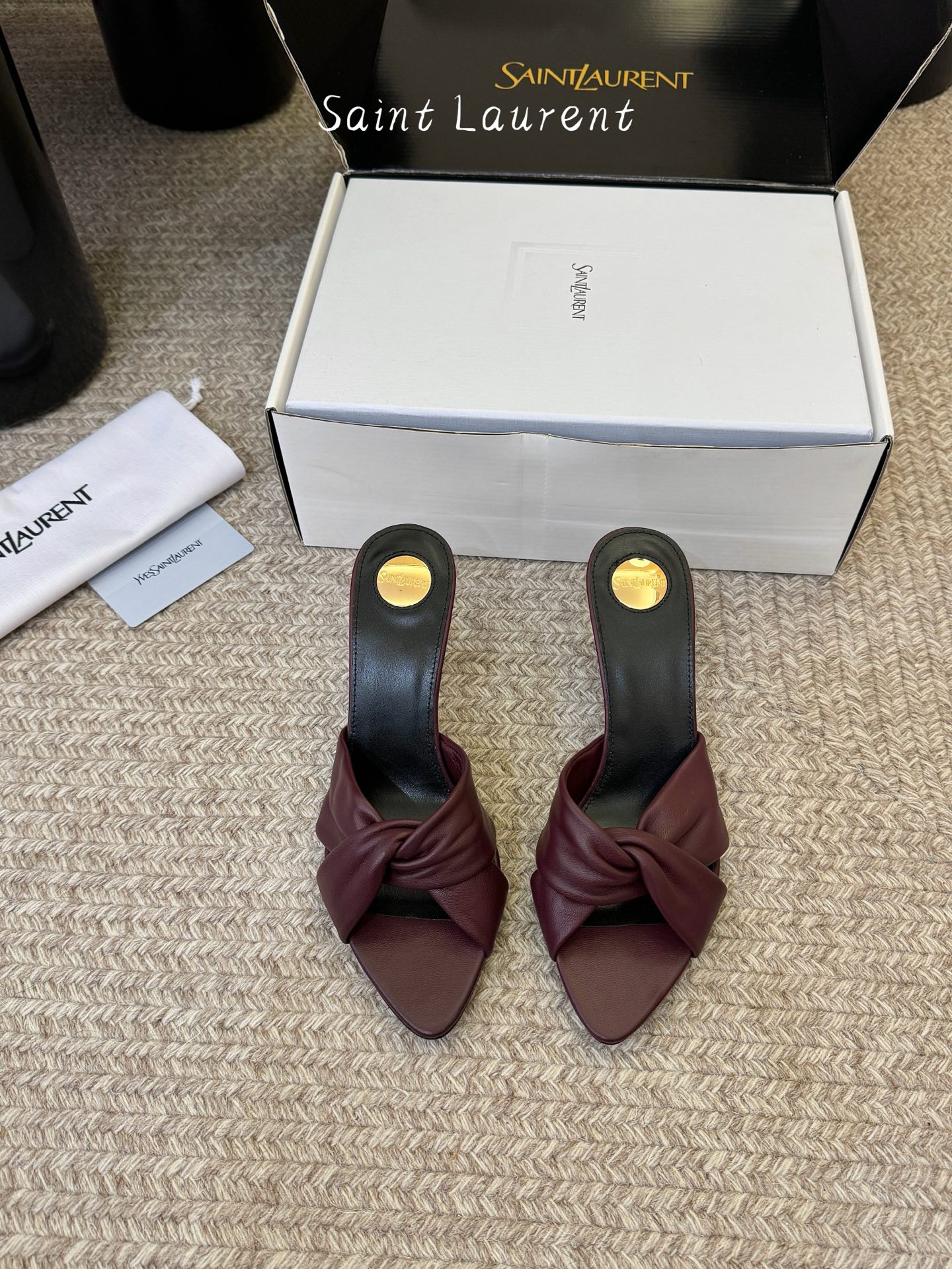 7cmSaint Laurent / 圣罗兰Lee尖头高跟鞋YSL姐姐的美丽尤物高跟鞋 又是人间圣罗兰 