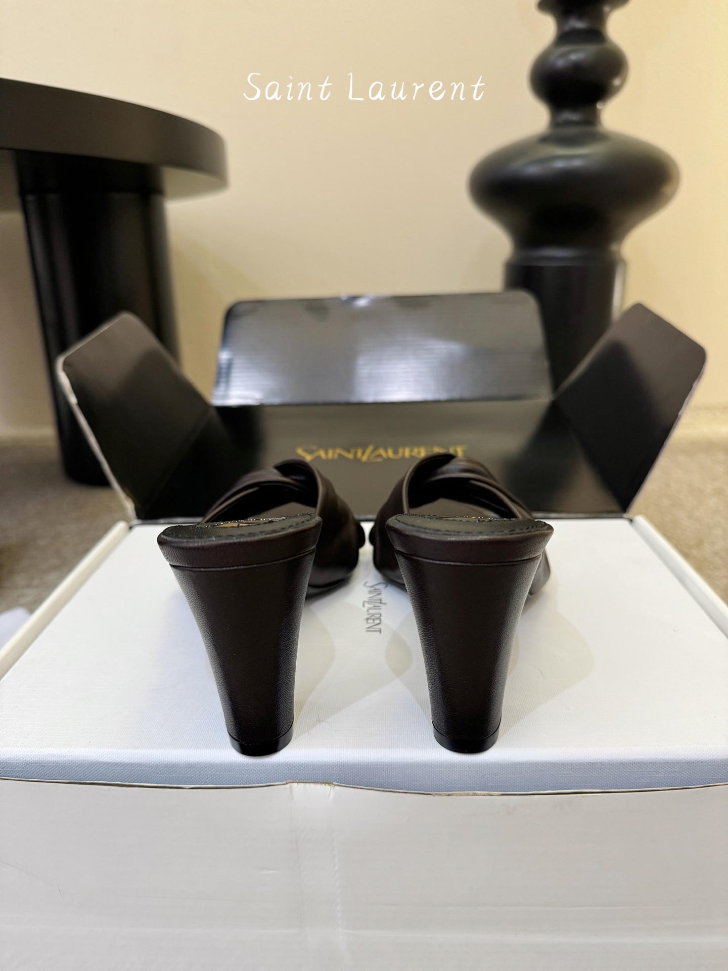 7cmSaint Laurent / 圣罗兰Lee尖头高跟鞋YSL姐姐的美丽尤物高跟鞋 又是人间圣罗兰 