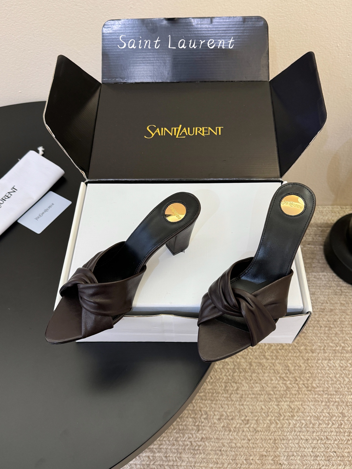 7cmSaint Laurent / 圣罗兰Lee尖头高跟鞋YSL姐姐的美丽尤物高跟鞋 又是人间圣罗兰 