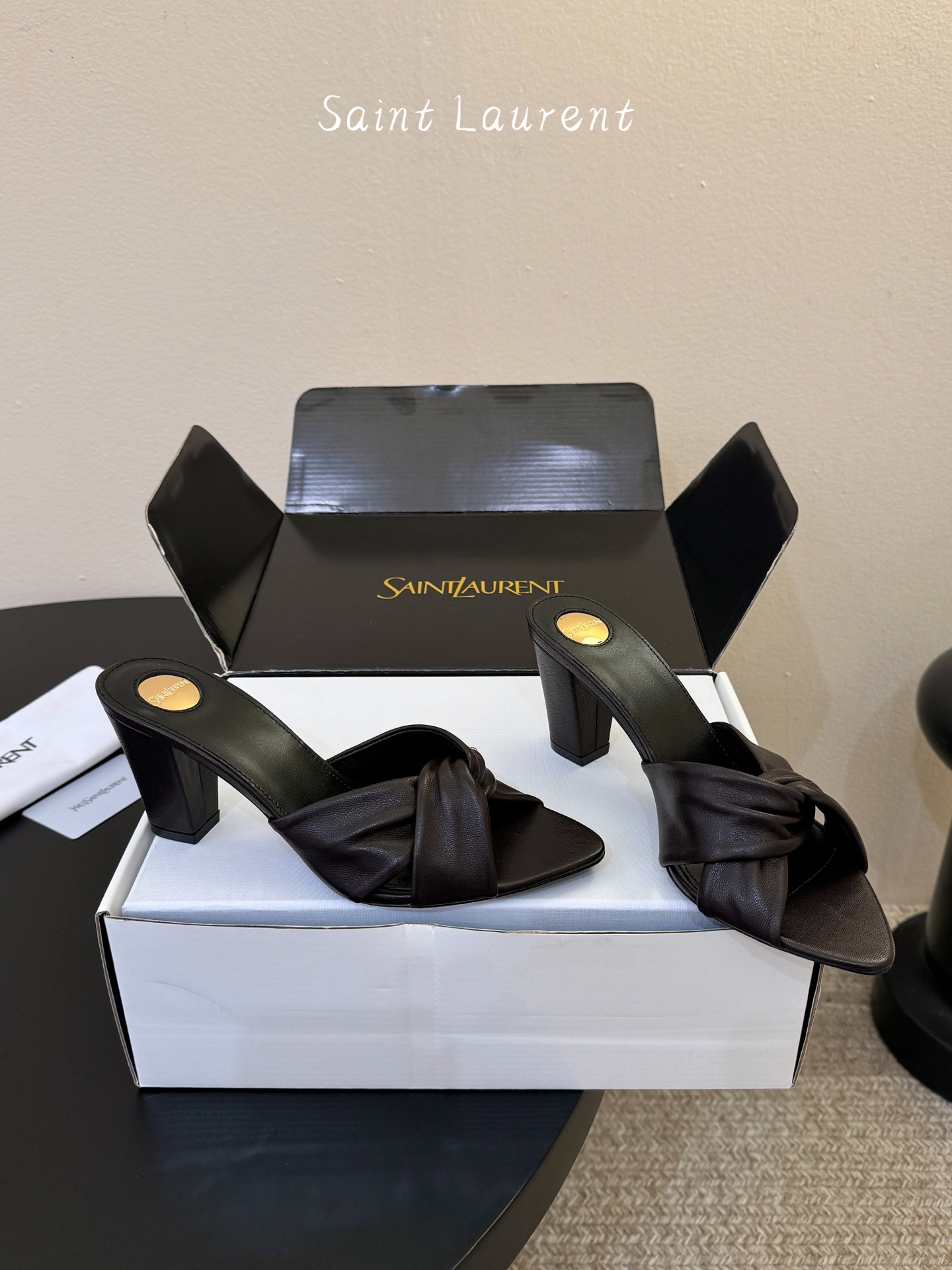 7cmSaint Laurent / 圣罗兰Lee尖头高跟鞋YSL姐姐的美丽尤物高跟鞋 又是人间圣罗兰 