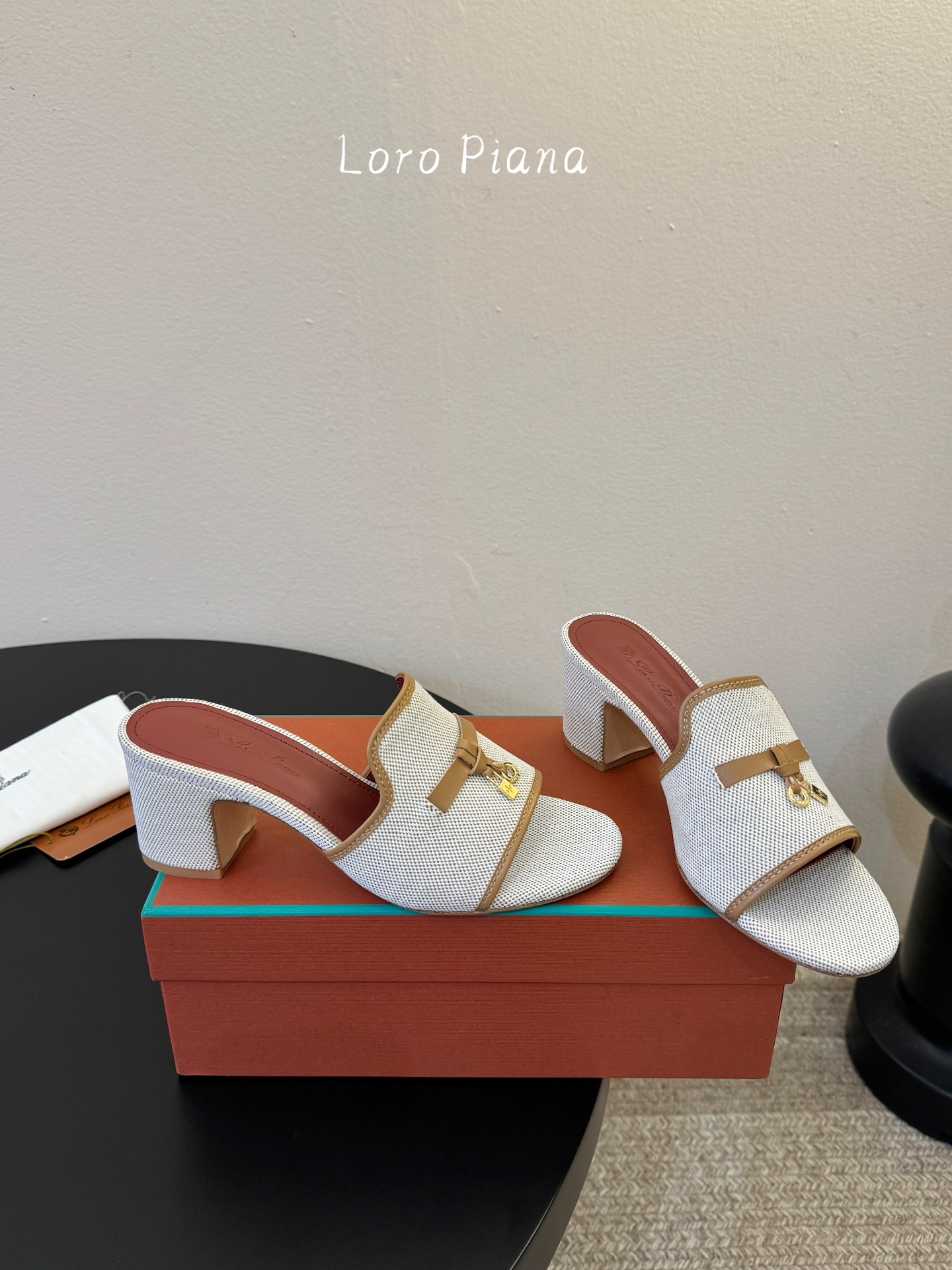 5.5cm最新配色 Loro Piana 诺悠翩雅 Loro piana Summer Charms经典