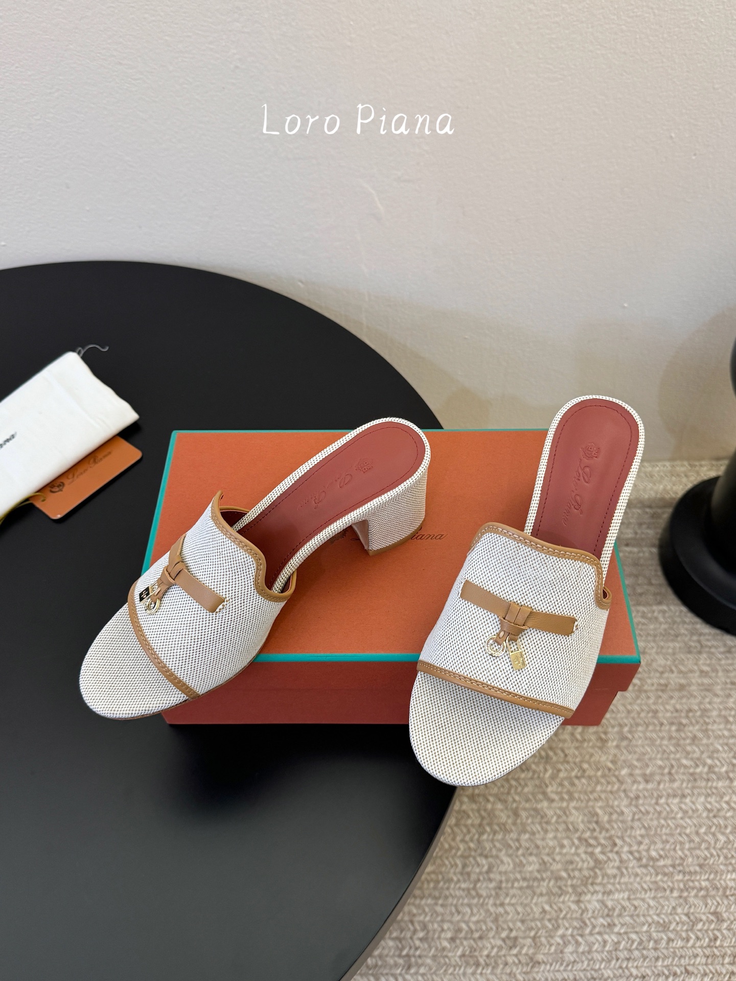 5.5cm最新配色 Loro Piana 诺悠翩雅 Loro piana Summer Charms经典