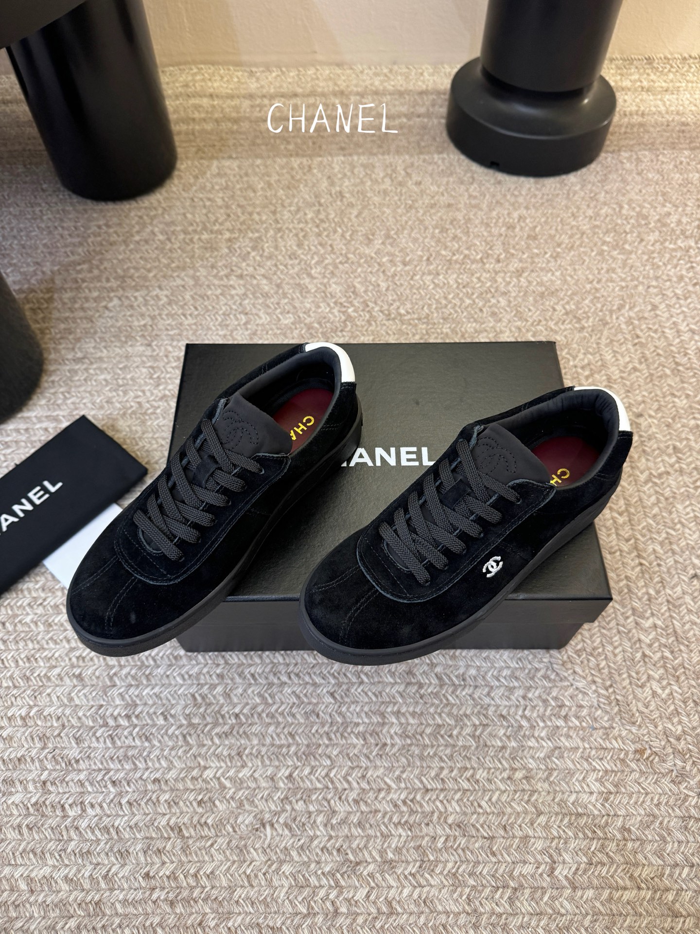 CHANEL香奈儿26S 新款休闲运动鞋专柜同步 专柜非常火爆 非常难买的一款鞋 全网最火的厚底熊猫鞋 