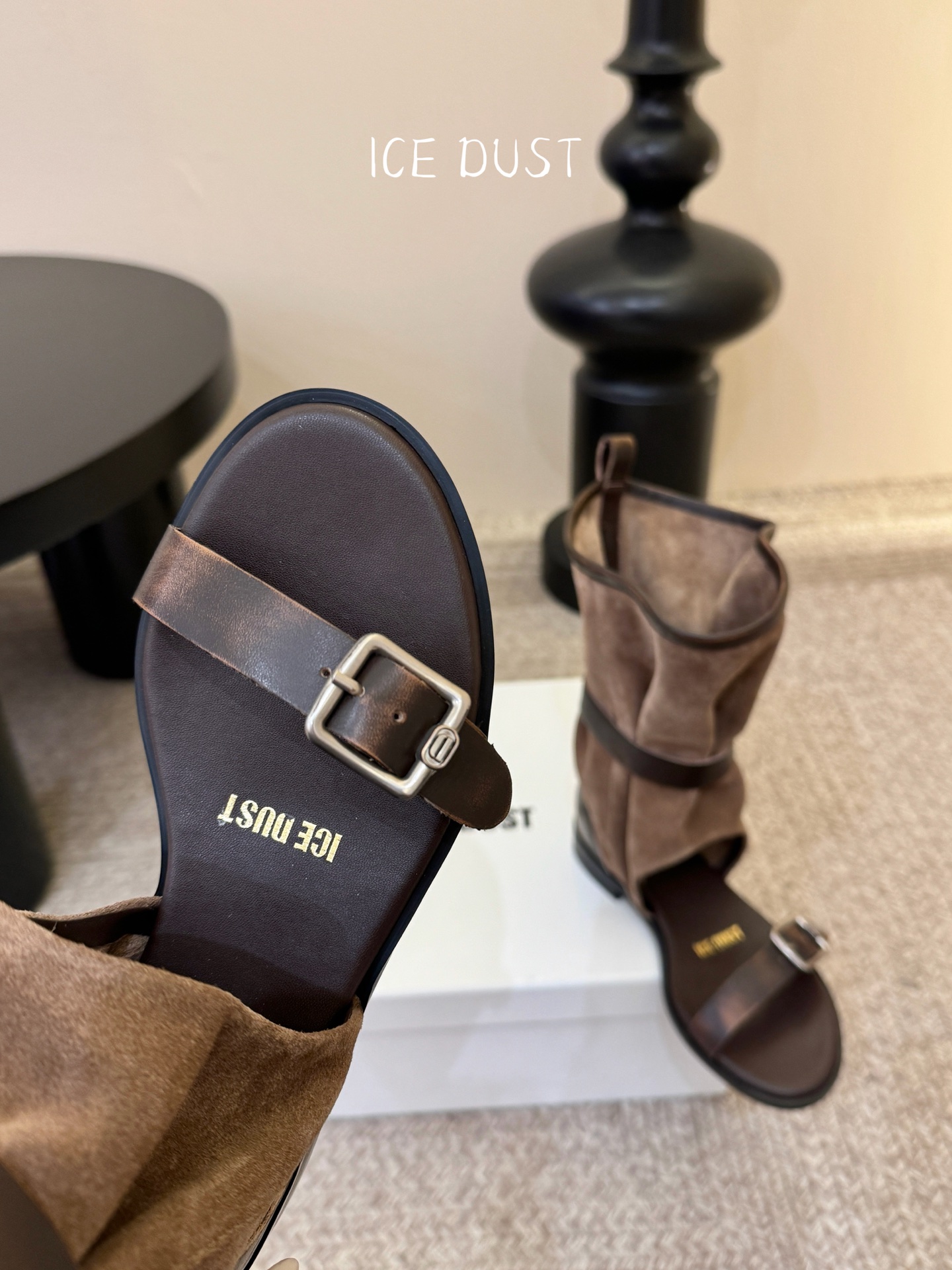 ice dust26春夏时髦单品做旧堆堆凉靴宽松腿围遮小腿，一双可以塞一切裤子的凉靴，酷飒有范儿，很好看