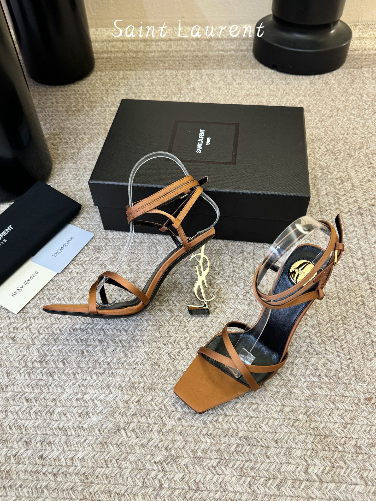 圣罗兰Saint Lauren* 25ss新品交叉带高跟鞋绝美圣罗兰也不过于此！Ysl走秀款高跟鞋 各种
