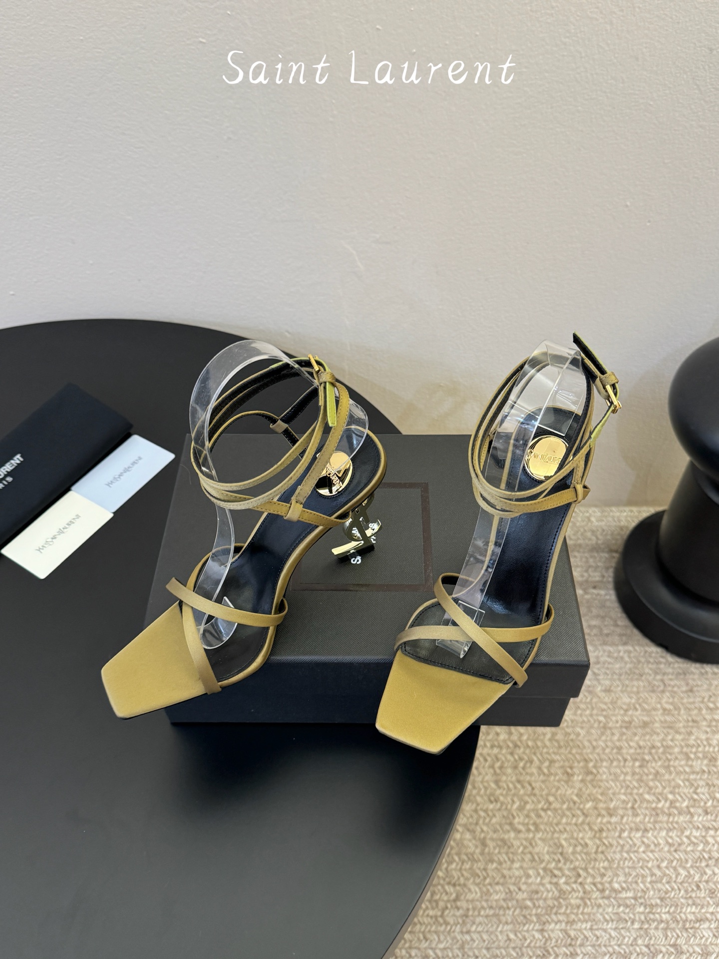 圣罗兰Saint Lauren* 25ss新品交叉带高跟鞋绝美圣罗兰也不过于此！Ysl走秀款高跟鞋 各种