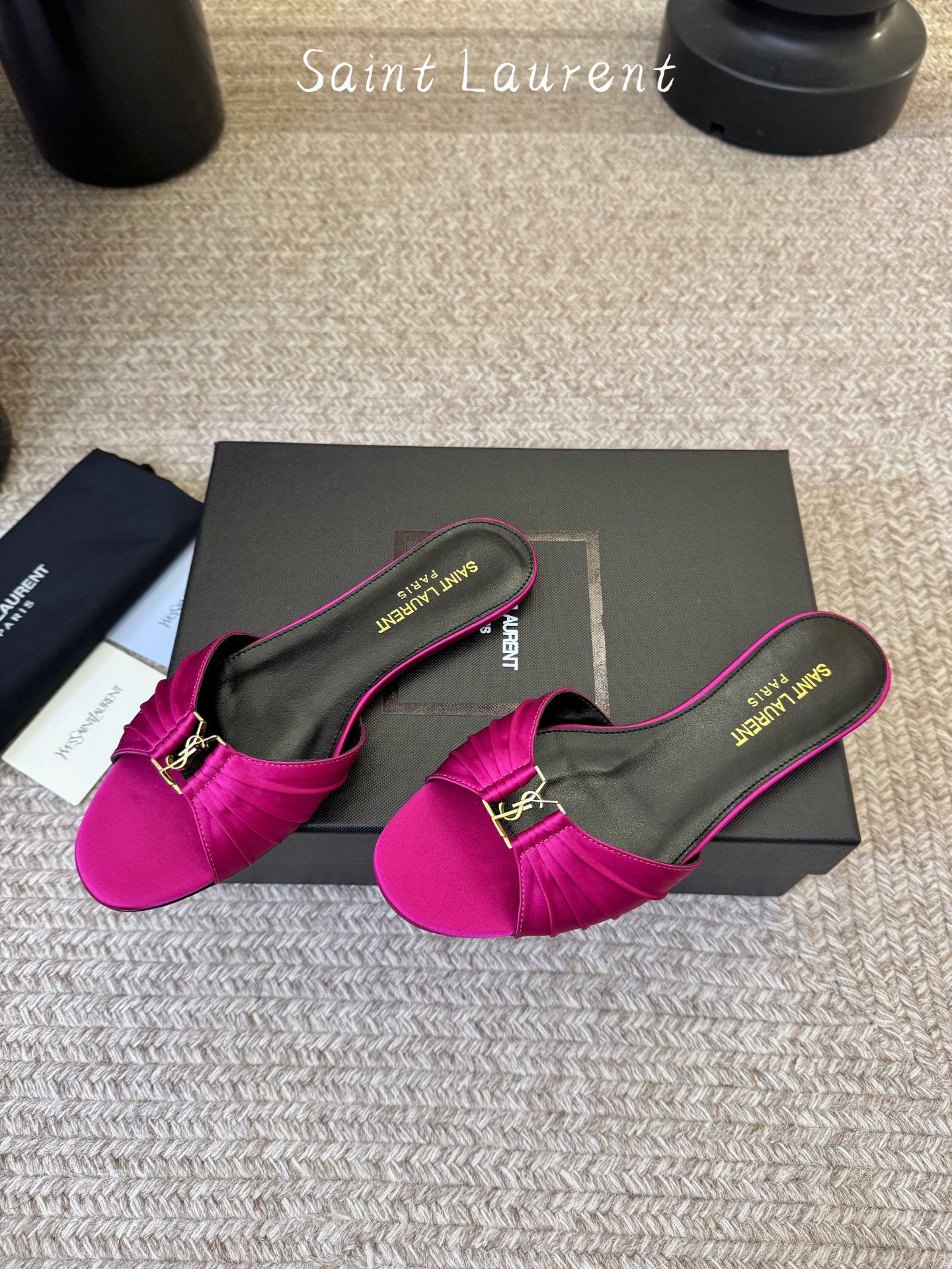 圣罗兰Saint Lauren* ss新YSL Logo平底鞋拖Ysl走秀款高跟鞋 各种小裙子搭配起来 