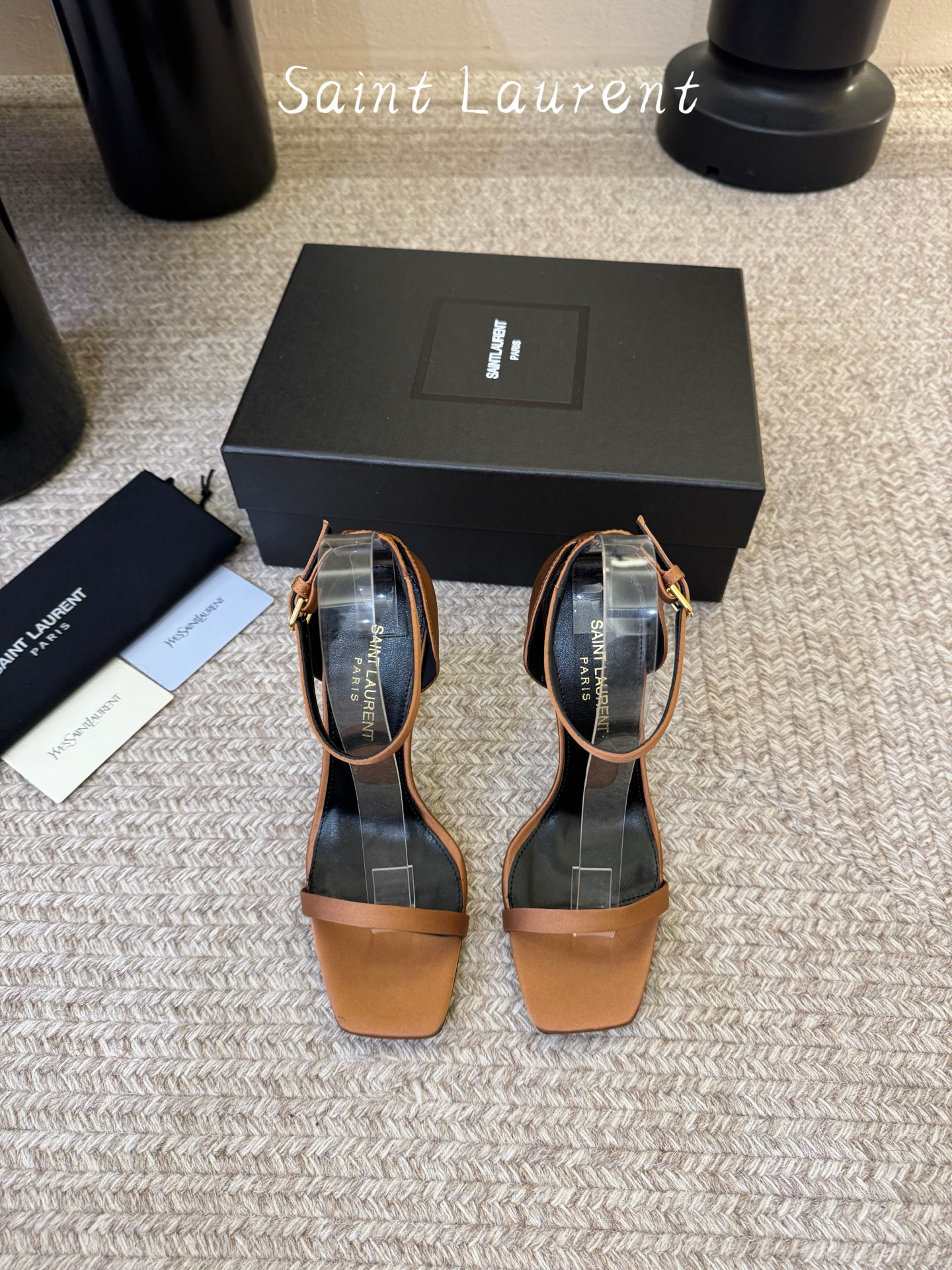 𝗦𝗔𝗜𝗡𝗧 𝗟𝗔𝗨𝗥𝗘𝗡*ysl 经典款高跟凉鞋 唯有YSL最懂女人心 不接受反驳 超级无敌女人味神器 