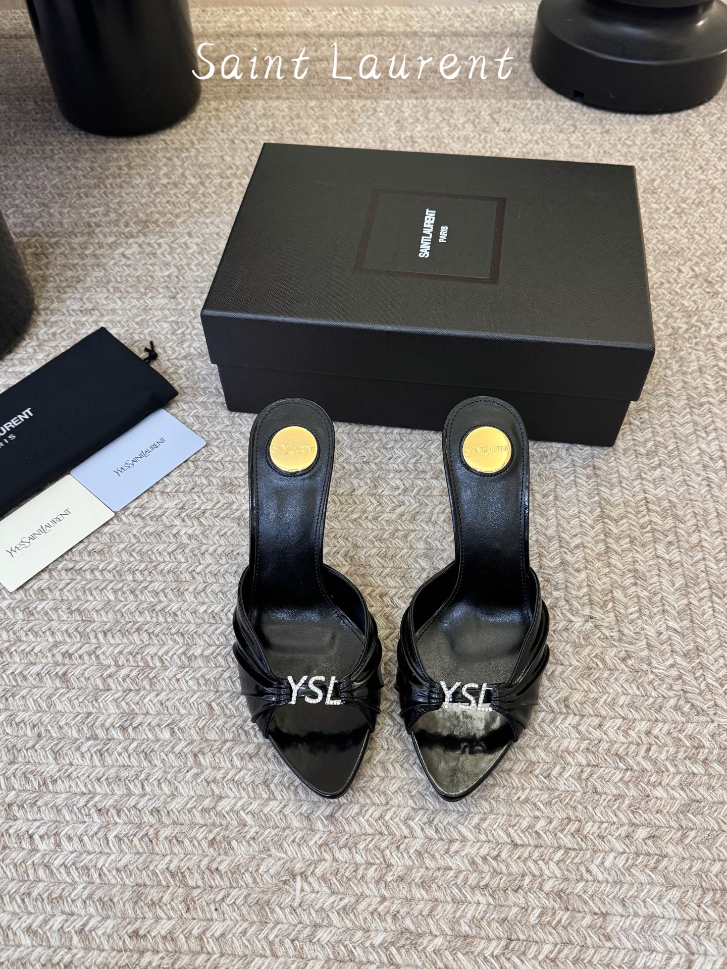 下单备注9cmSaint Laurent / 圣罗兰Lee金属钻链条尖头高跟鞋YSL姐姐的美丽尤物高跟鞋