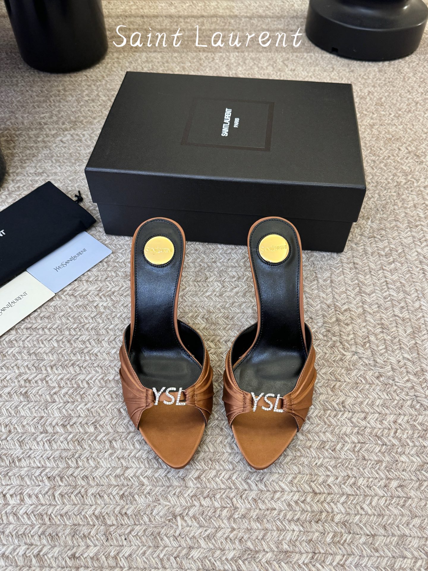 下单备注9cmSaint Laurent / 圣罗兰Lee金属钻链条尖头高跟鞋YSL姐姐的美丽尤物高跟鞋