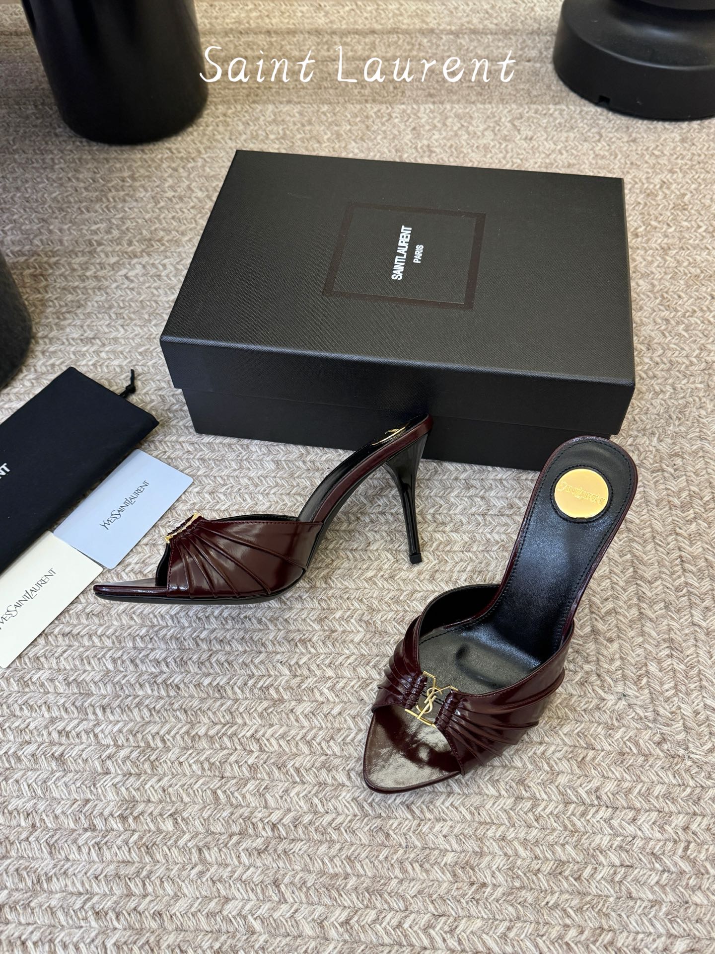 下单备注9cmSaint Laurent / 圣罗兰Lee金属钻链条尖头高跟鞋YSL姐姐的美丽尤物高跟鞋