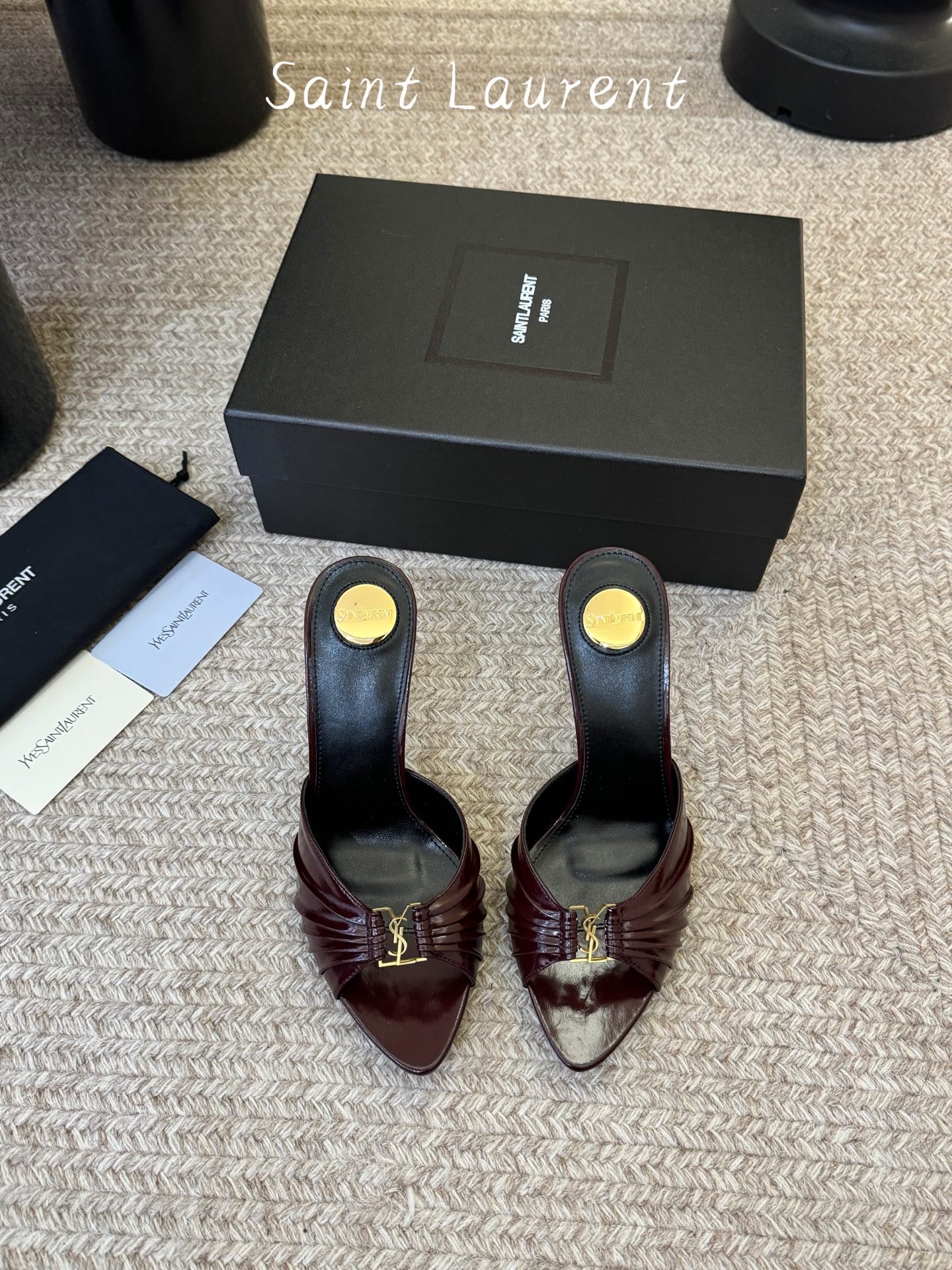 下单备注9cmSaint Laurent / 圣罗兰Lee金属钻链条尖头高跟鞋YSL姐姐的美丽尤物高跟鞋