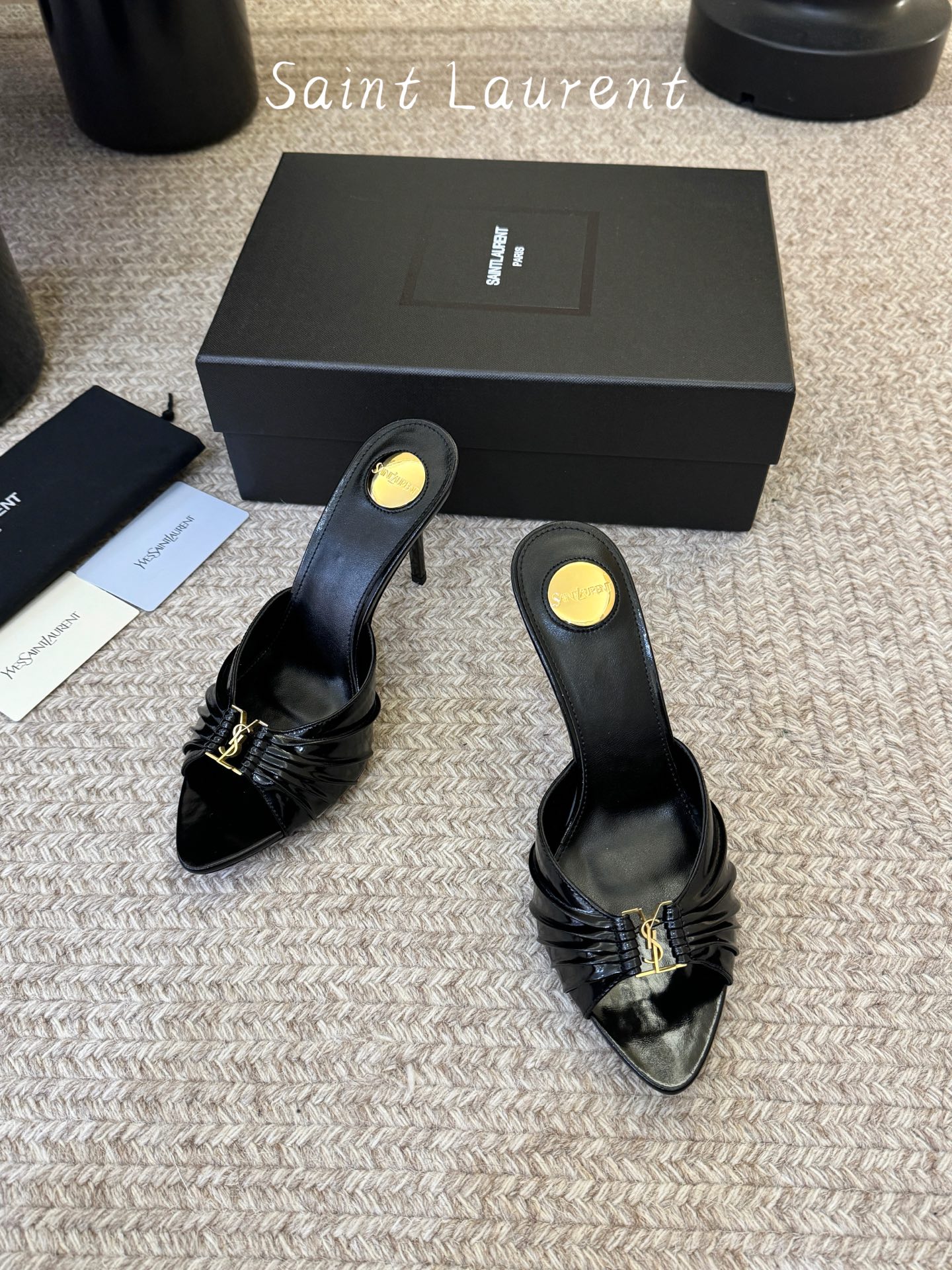 下单备注9cmSaint Laurent / 圣罗兰Lee金属钻链条尖头高跟鞋YSL姐姐的美丽尤物高跟鞋