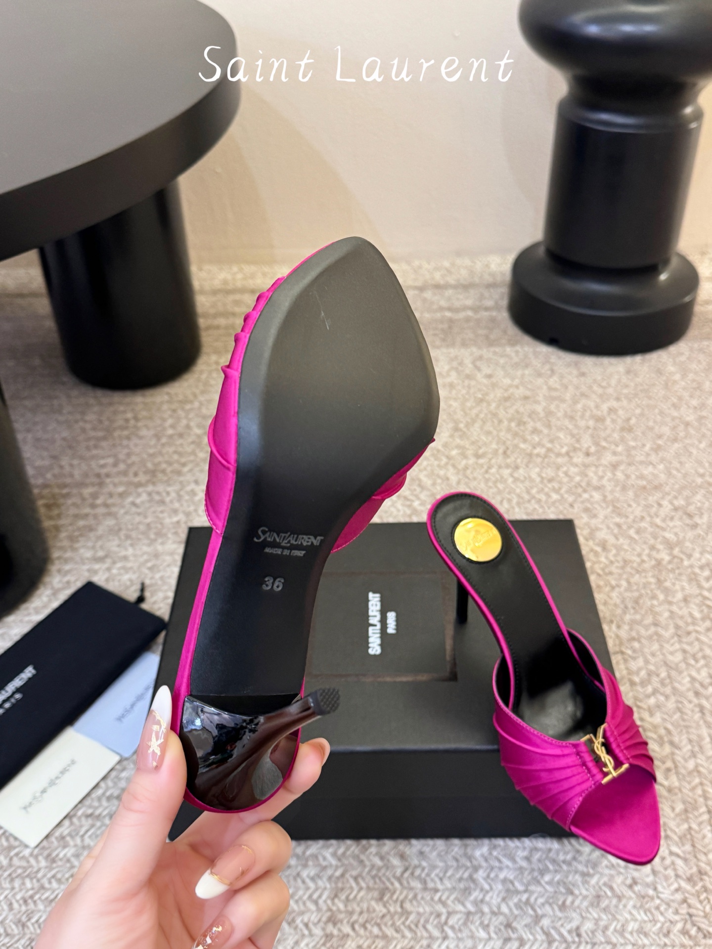 下单备注9cmSaint Laurent / 圣罗兰Lee金属钻链条尖头高跟鞋YSL姐姐的美丽尤物高跟鞋