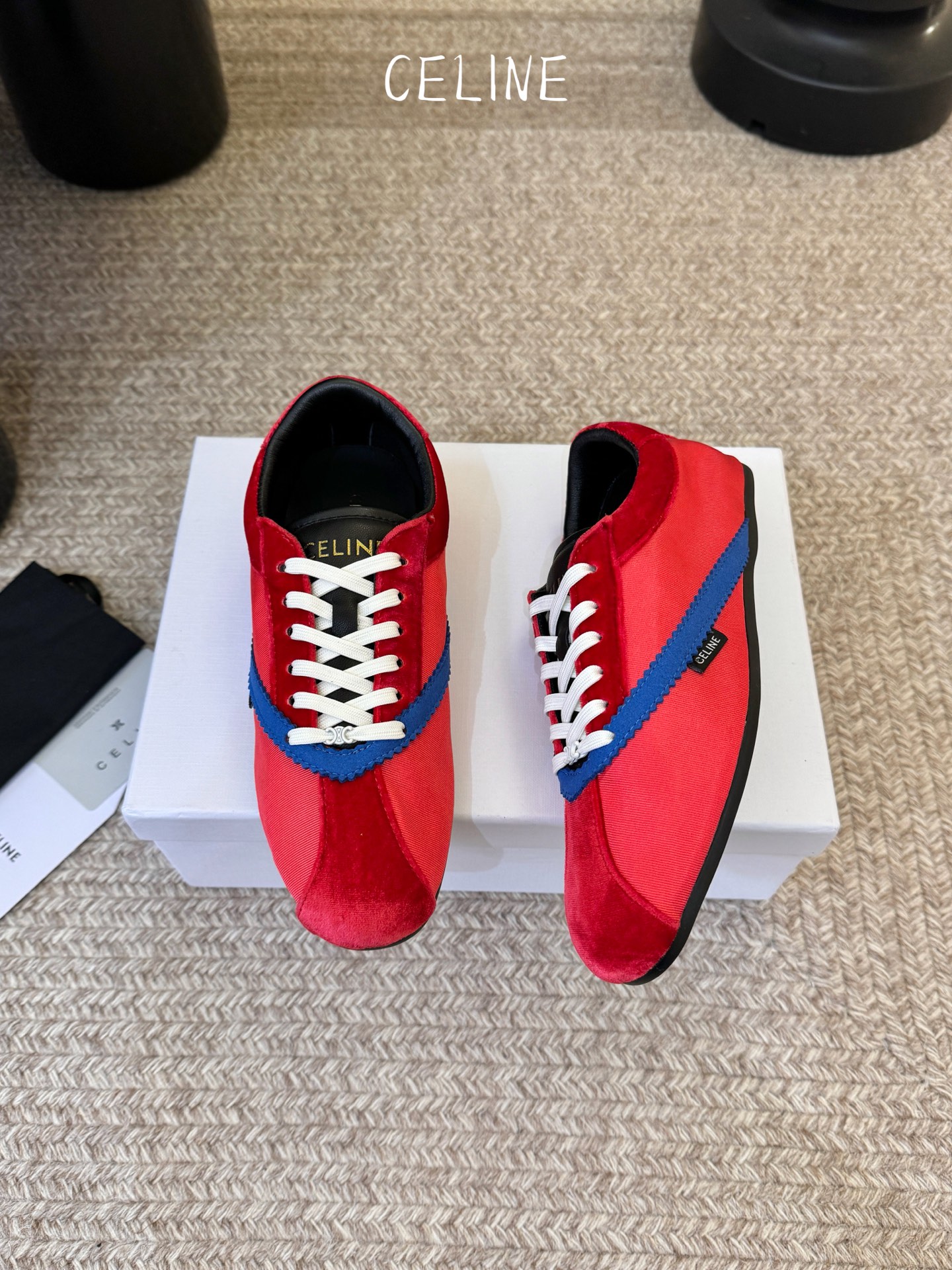 Celin*26ss早春新品平底芭蕾舞运动鞋休闲鞋包含平底芭蕾鞋与厚底休闲鞋两款，前者优雅精致，后者兼具