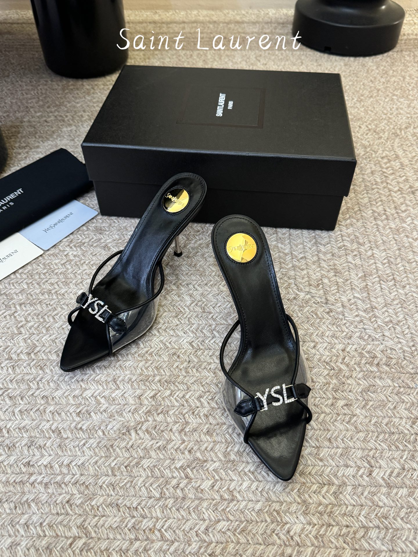 圣罗兰Saint Lauren* ss新YSL Logo平底鞋拖Ysl走秀款高跟鞋 各种小裙子搭配起来 
