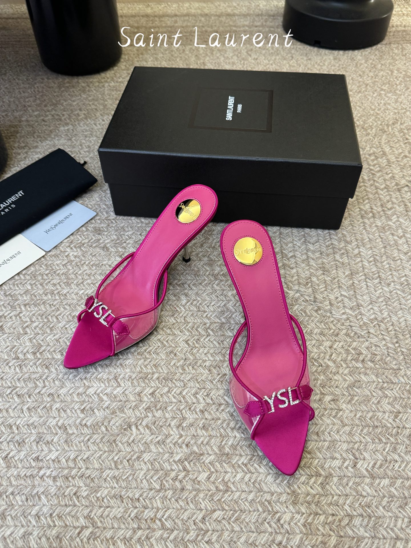 圣罗兰Saint Lauren* ss新YSL Logo平底鞋拖Ysl走秀款高跟鞋 各种小裙子搭配起来 