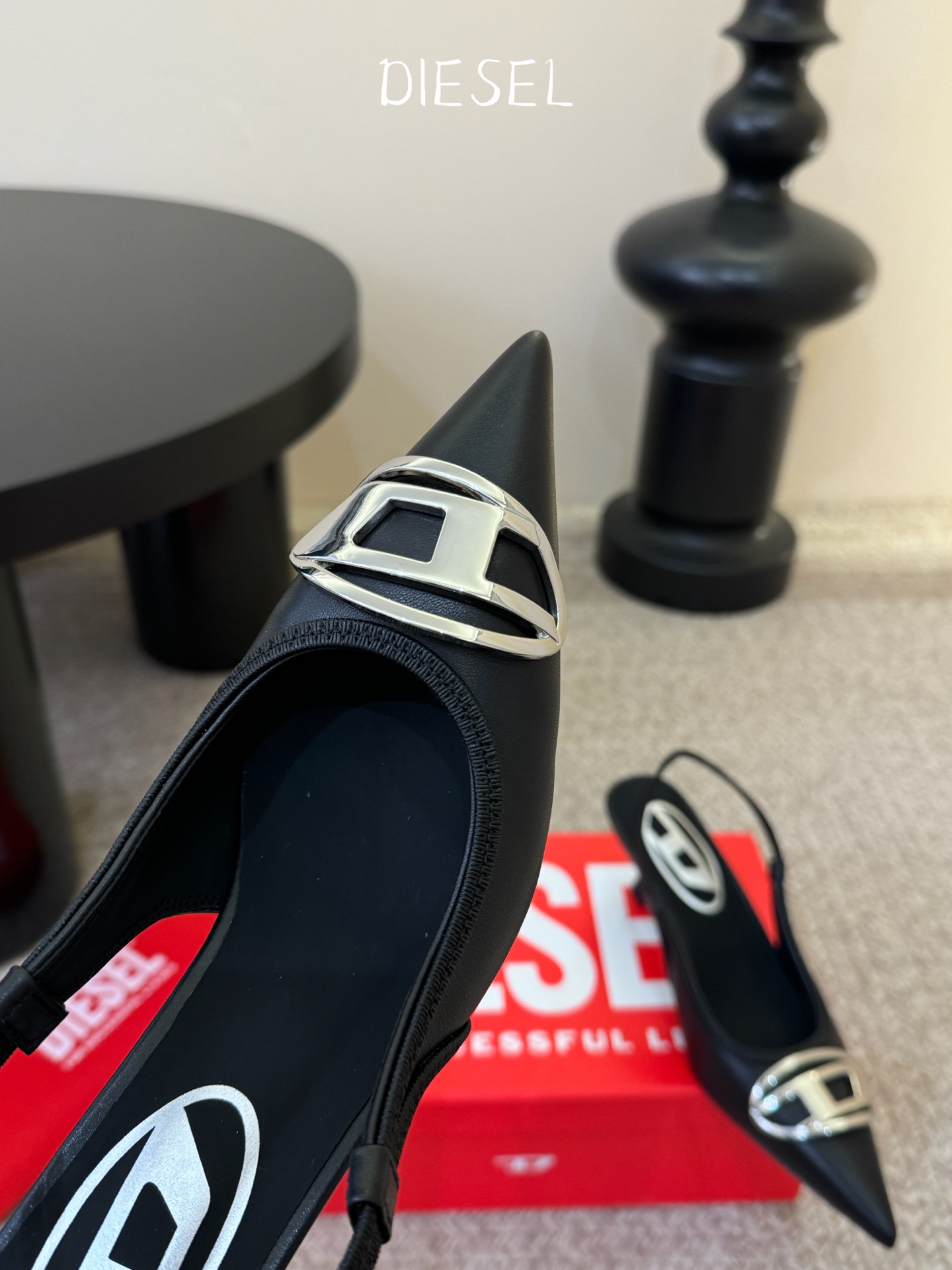 Designer Heeled Shoe