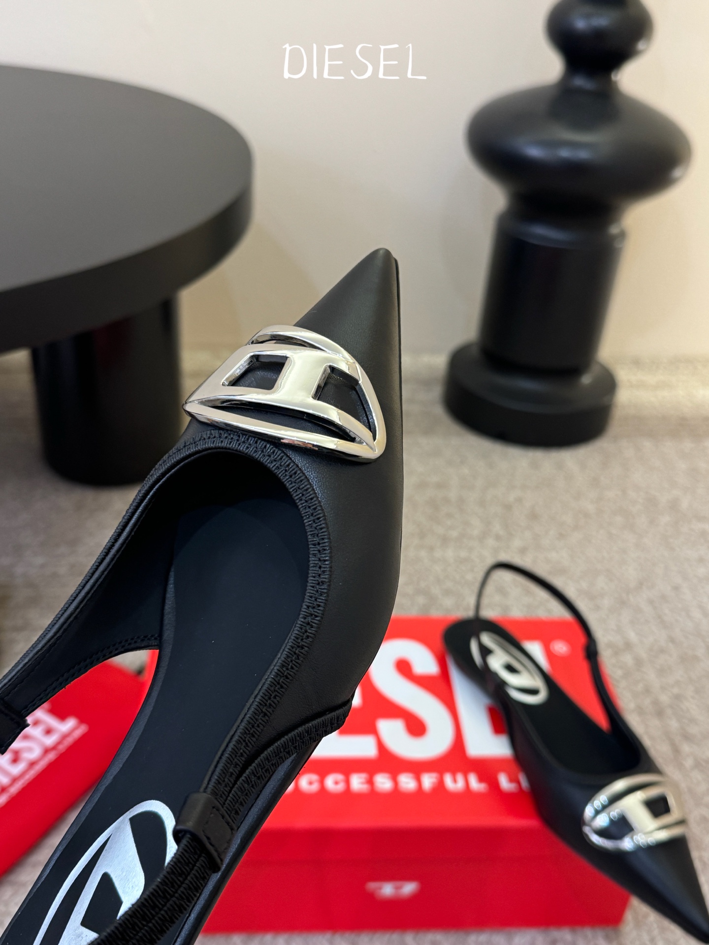 Designer Heeled Shoe